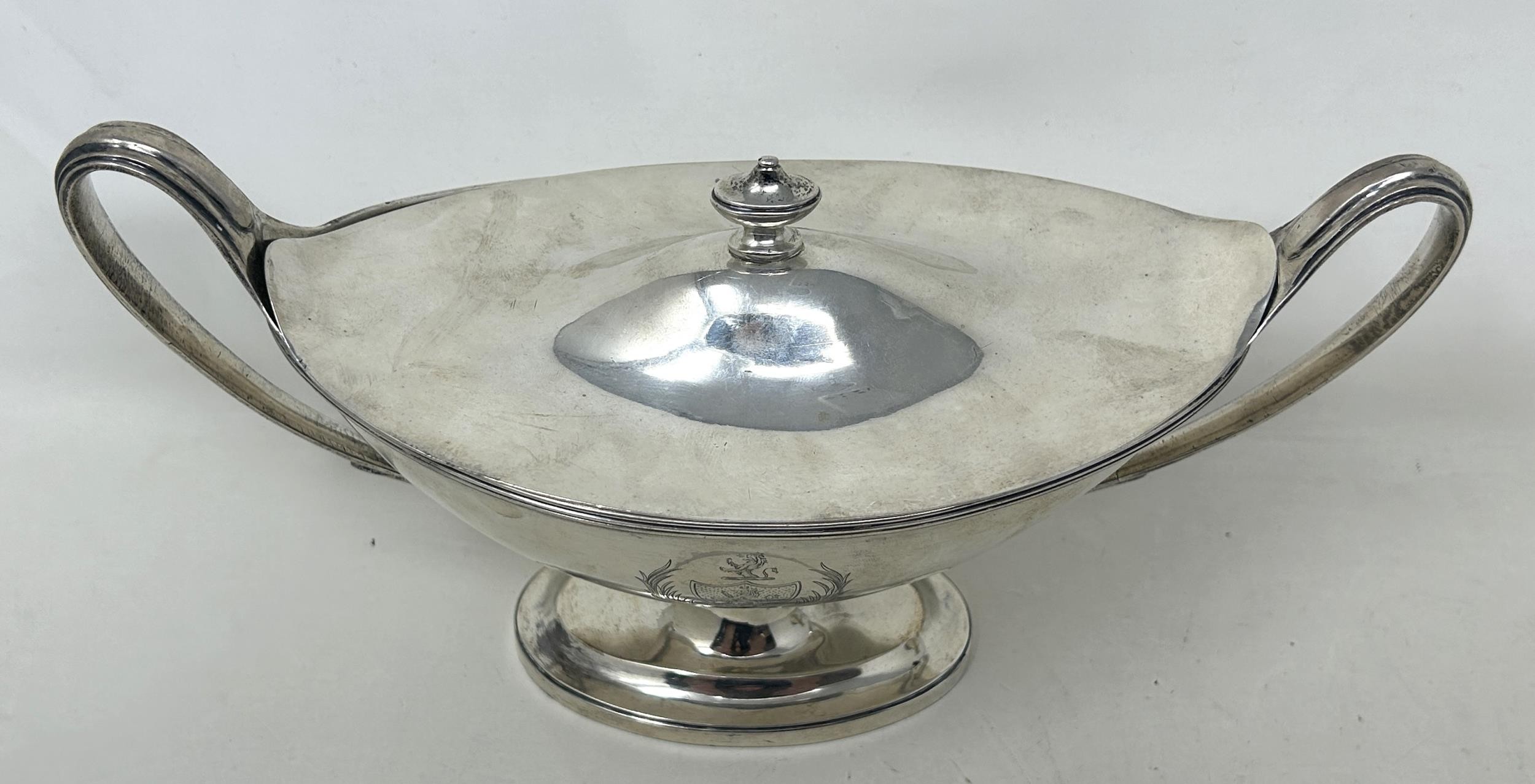 A pair of George III silver tureens and covers, of navette form, London 1791, 36.9 ozt (2) - Image 4 of 12