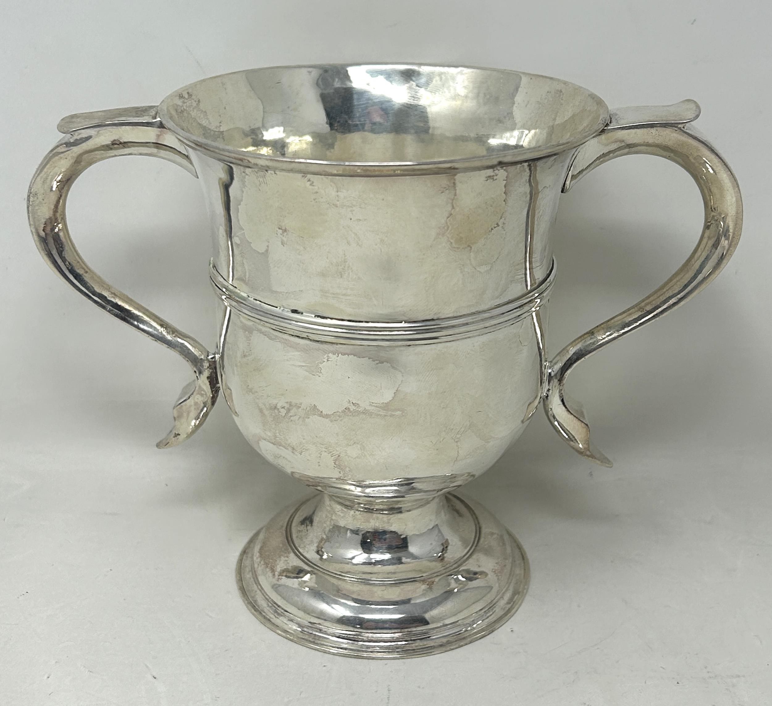 A George III silver two handled cup, London 1770, 11.3 ozt