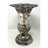 An Edward VII silver vase, Sheffield 1901, base filled, all in 13.2 ozt, 18 cm high
