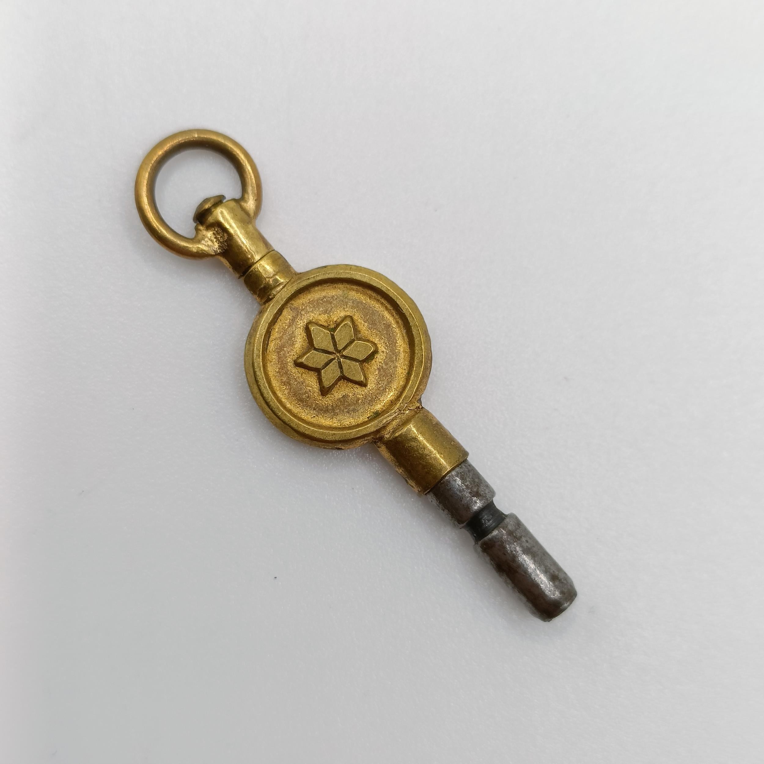 An 18ct gold open face pocket watch, by F Whiteway of Ulverston, and an associated key (2) All in - Image 9 of 9