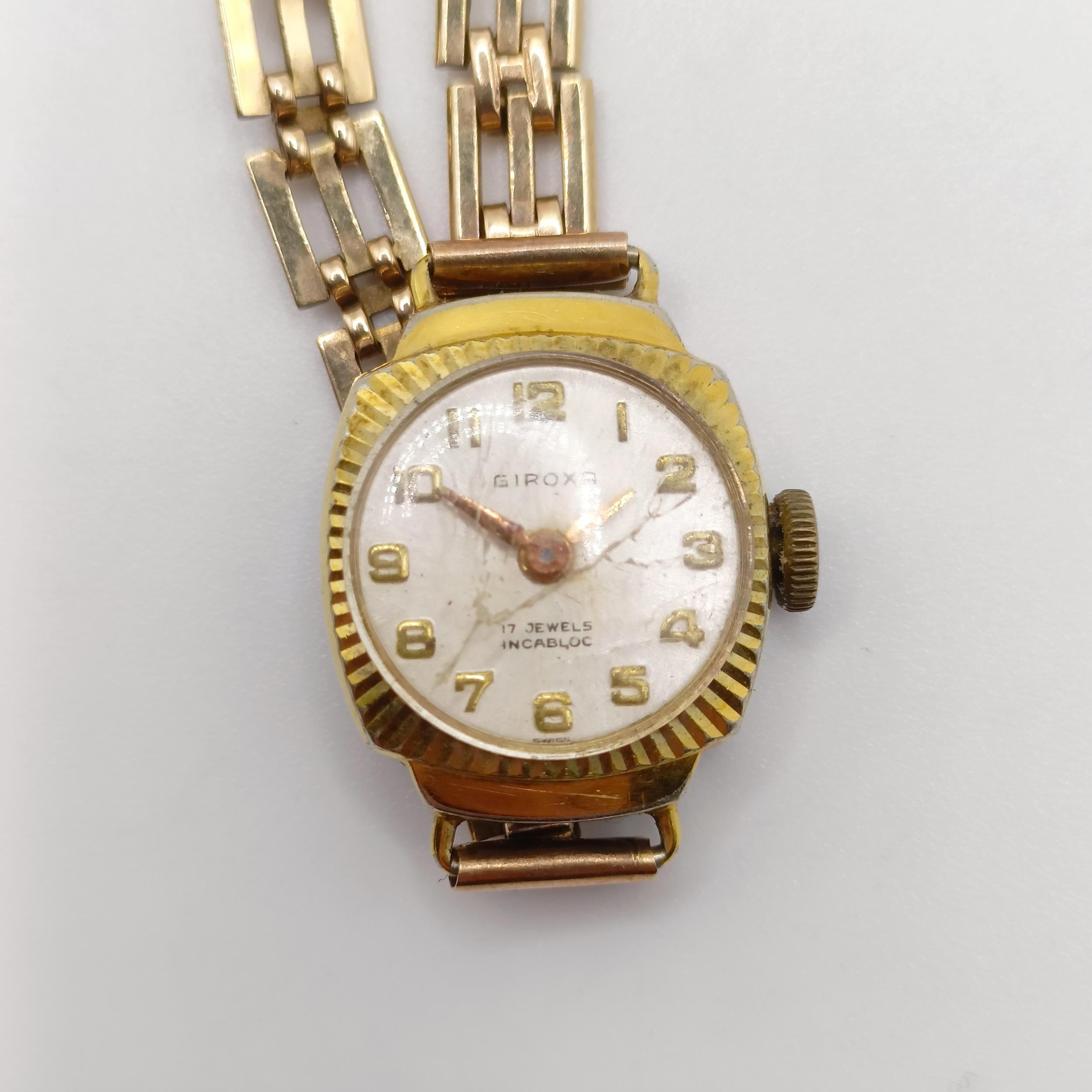 A 9ct gold chain, 3.3 g, and a ladies Giroxa wristwatch, on a 9ct gold strap (2) Gold chain - Bild 5 aus 9