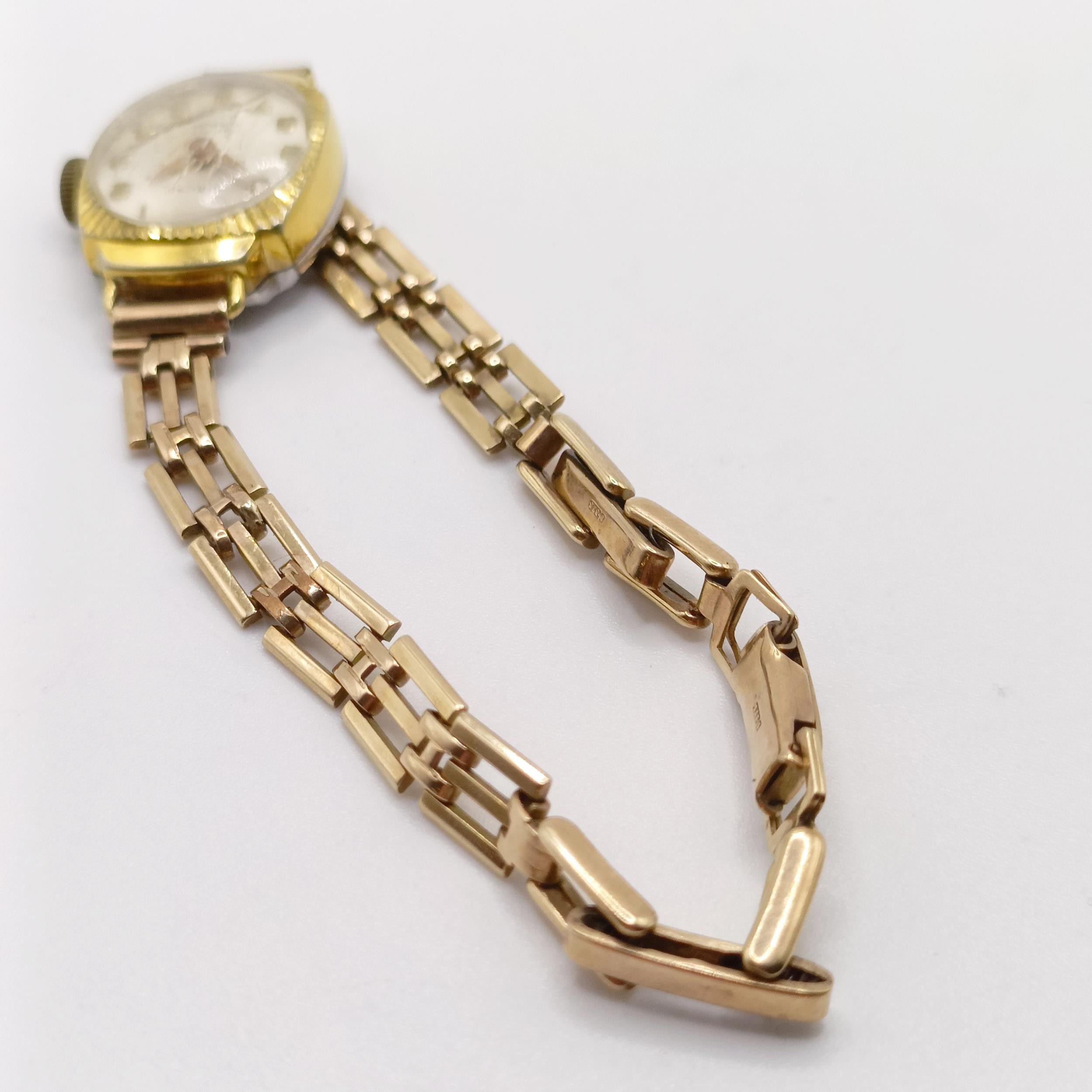 A 9ct gold chain, 3.3 g, and a ladies Giroxa wristwatch, on a 9ct gold strap (2) Gold chain - Image 7 of 9