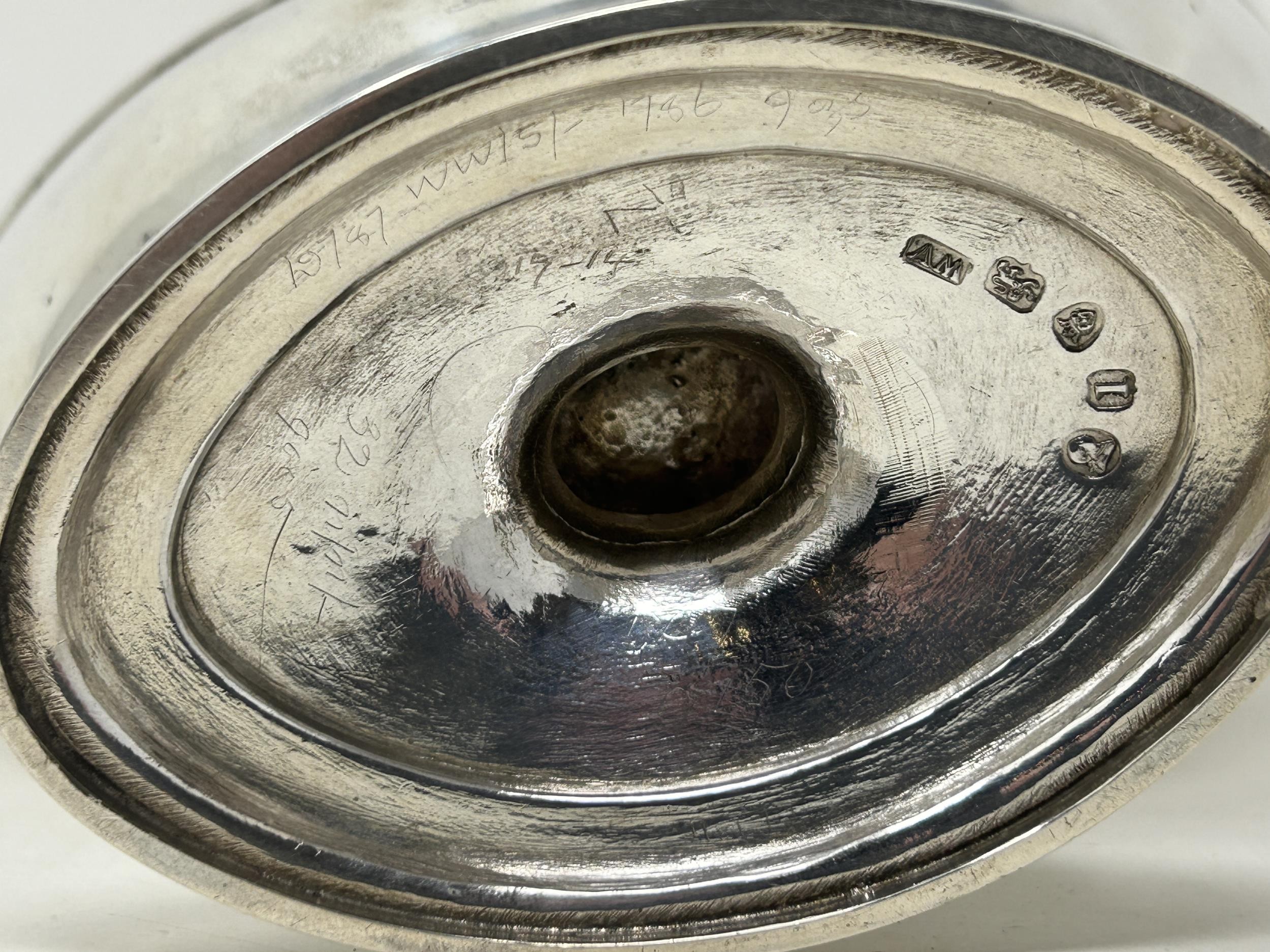 A George III silver swing handle sugar bowl, London 1786, 8.73 ozt - Image 4 of 4