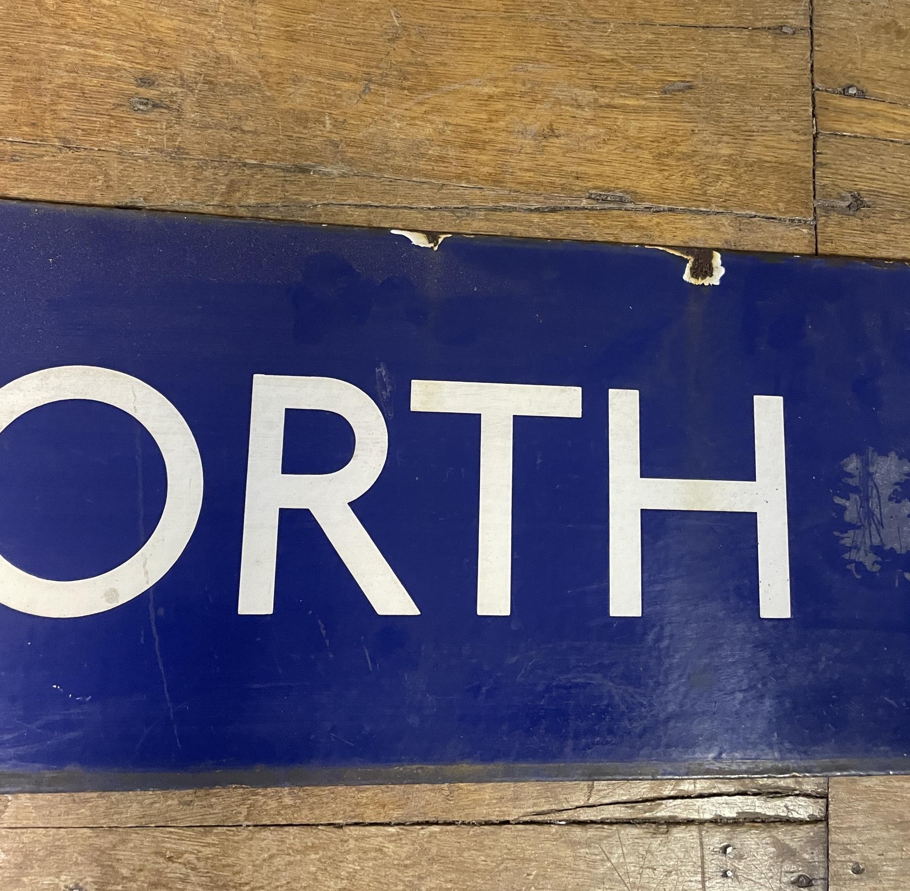 A London Underground enamel sign, North Harrow, 26 x 150 cm - Image 3 of 10