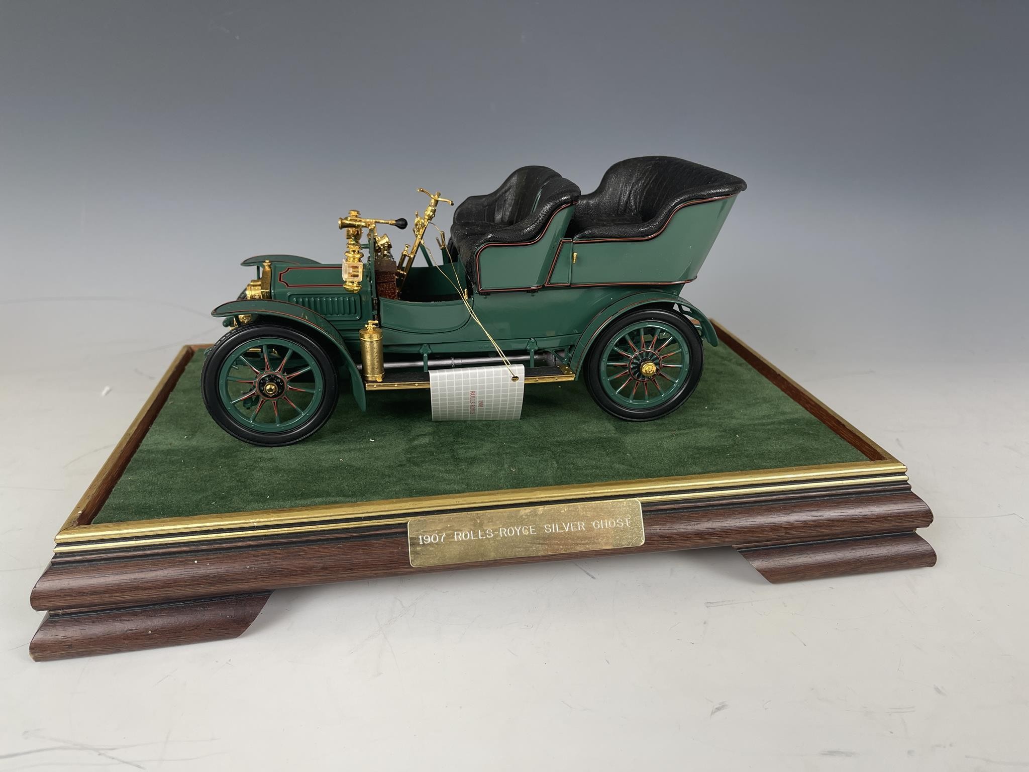 A Precision Models Bugatti Royale Coupe Napoleon, and a Rolls-Royce Silver Ghost, both cased (2)