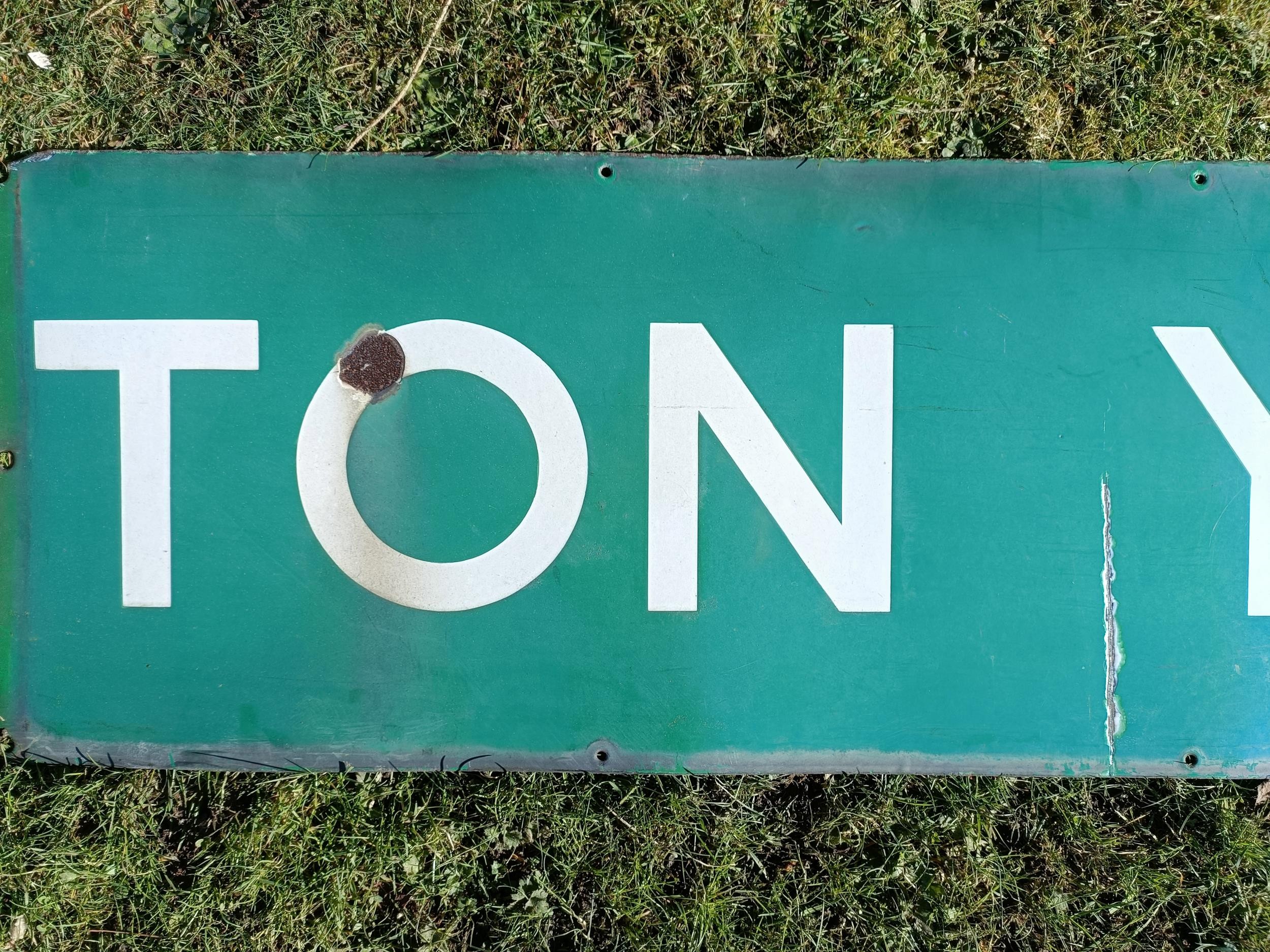 A Southampton Yard British Railways (Southern Region) green enamel station sign, in two pieces, - Bild 6 aus 14