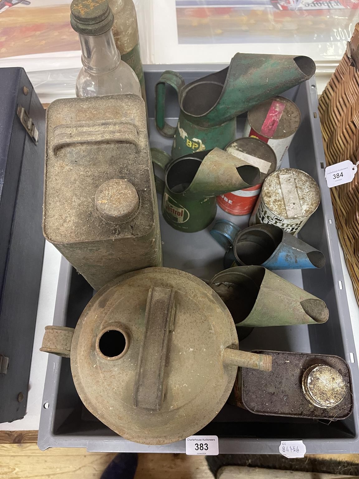 A group of assorted Castrol, other oil cans, bottles and jugs (box) - Image 2 of 2