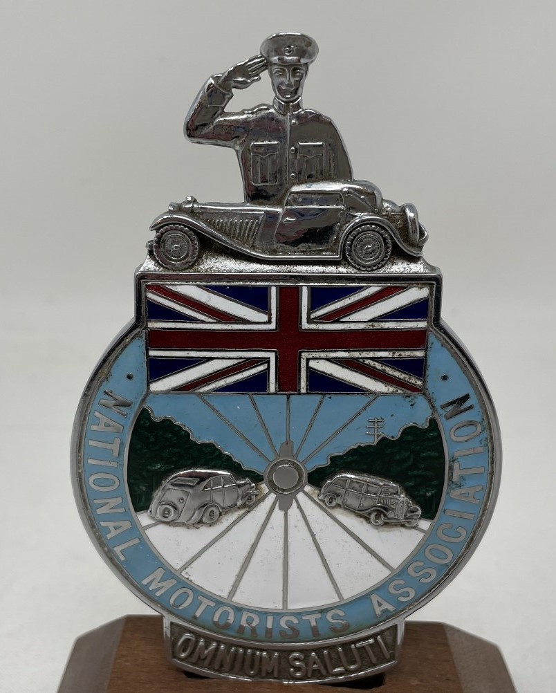 A rare 1930s National Motorists Association multi-coloured rare car badge, featuring a Jaguar - Image 2 of 4