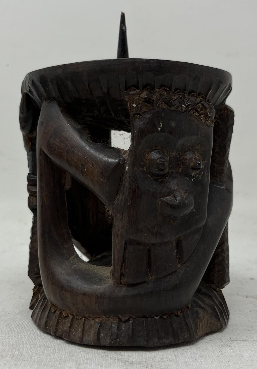 An African carved wooden bowl, 17 cm diameter, and a candle stand, probably from Makonde, 19 cm high - Image 3 of 3