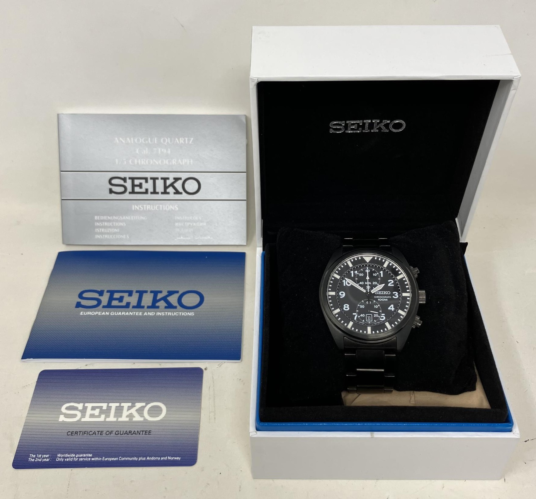 A gentleman's stainless steel Seiko Chronograph 100m wristwatch, boxed, with certificate, - Image 2 of 3