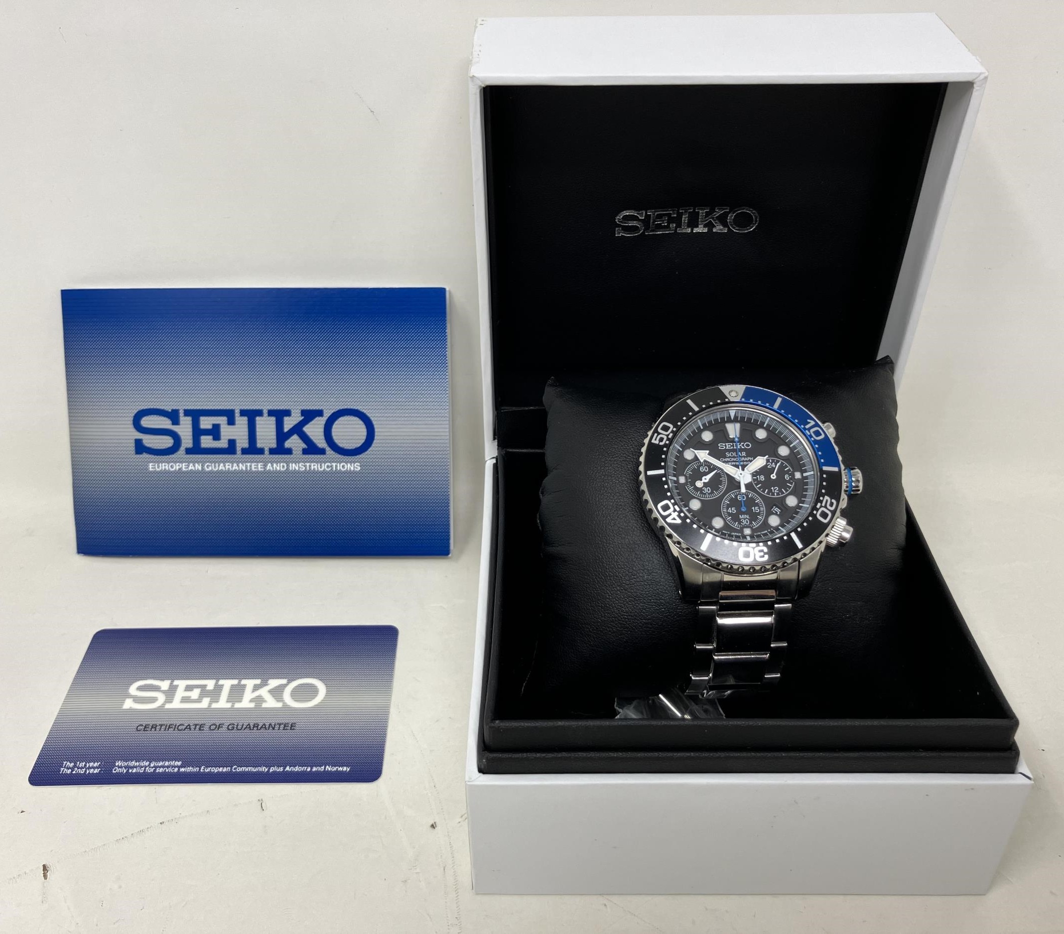 A gentleman's stainless steel Seiko Solar Chronograph Diver's 200m wristwatch, boxed, with - Image 2 of 3