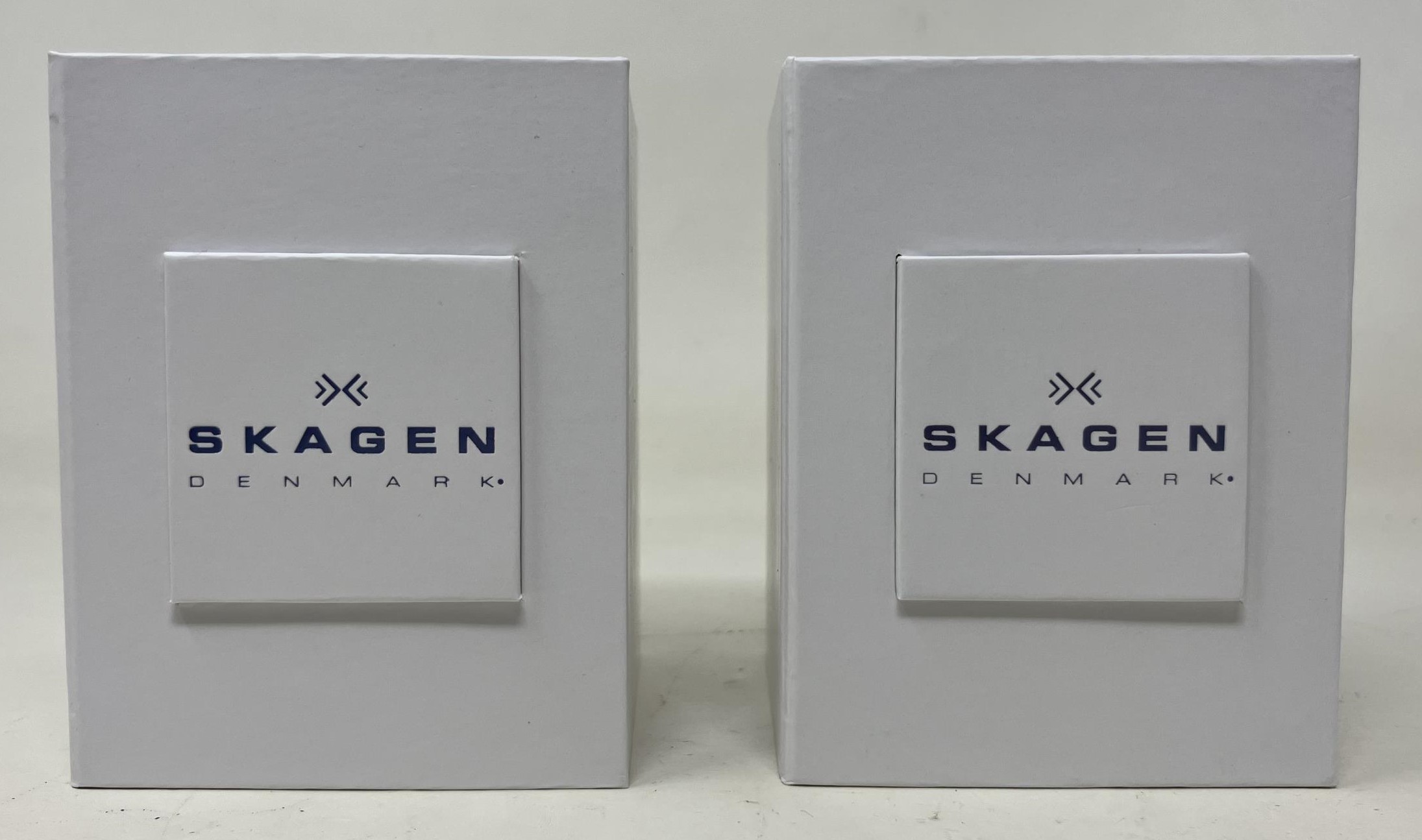 A gentleman's titanium Skagen 233XLTTN wristwatch, on a stainless steel mesh strap, boxed with - Image 3 of 4