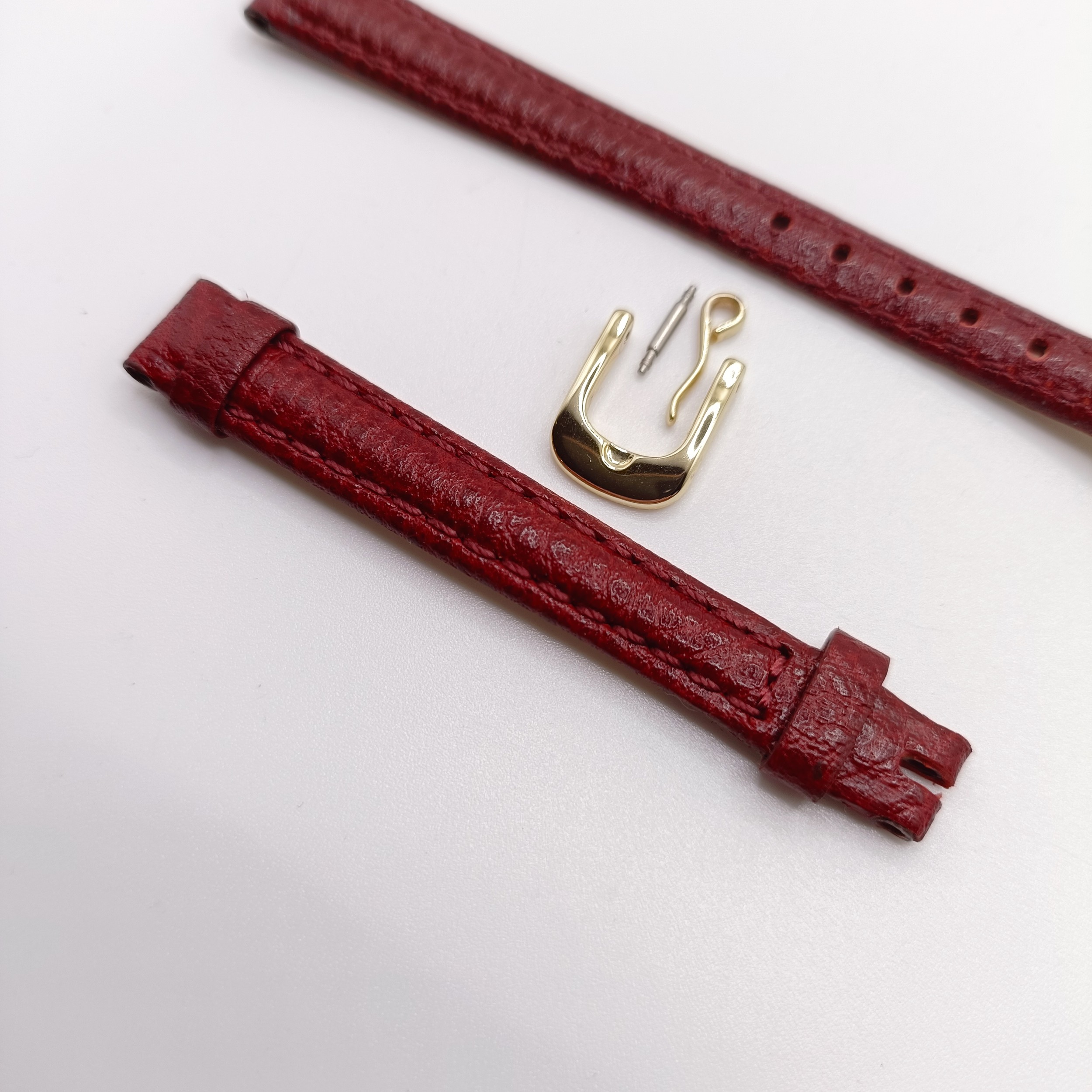 A brown/red leather watch strap, with a fastener, lug width 10mm - Image 2 of 5
