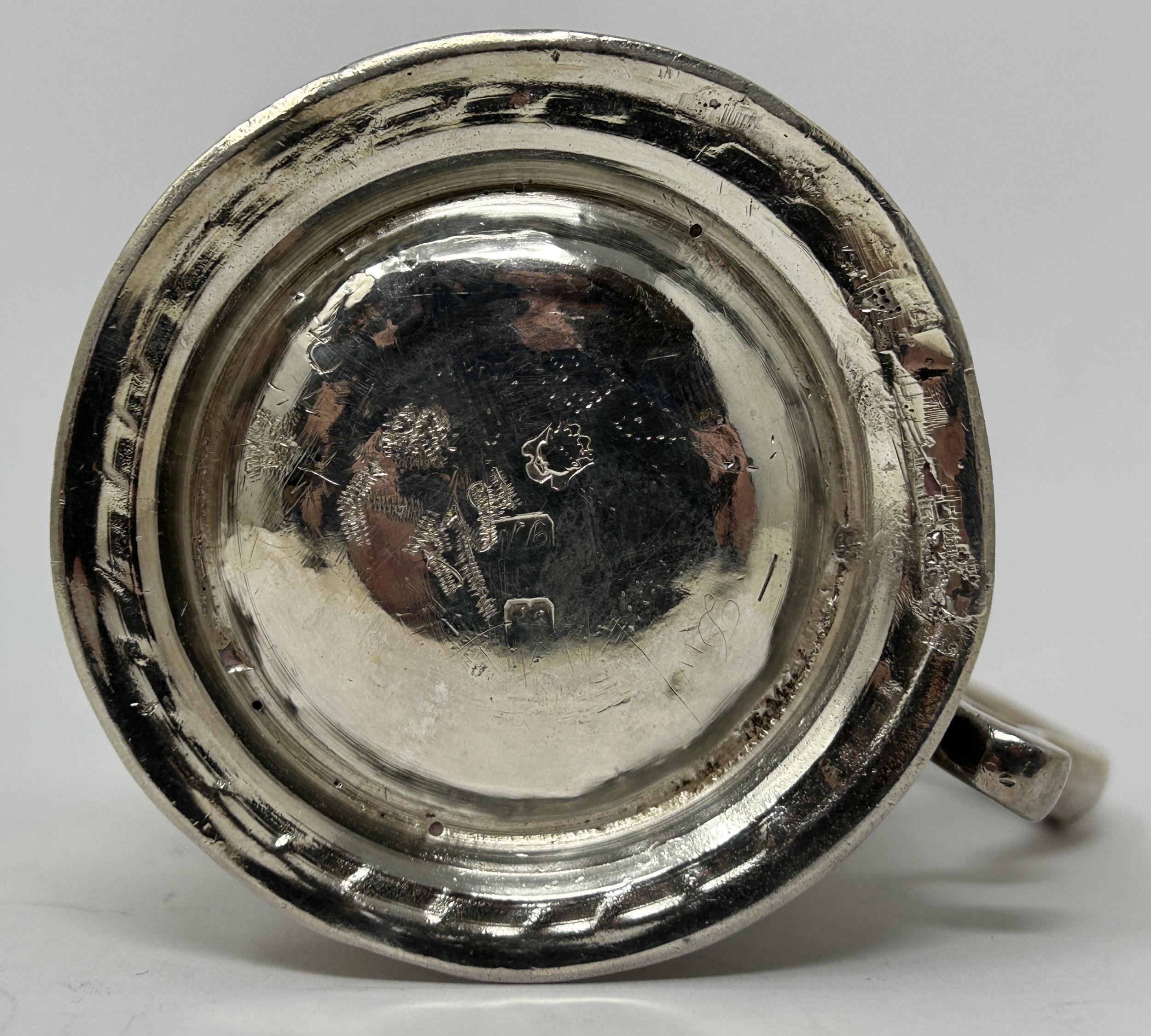 A George III silver mug, marks rubbed, later decorated, 5.1 ozt - Image 5 of 6