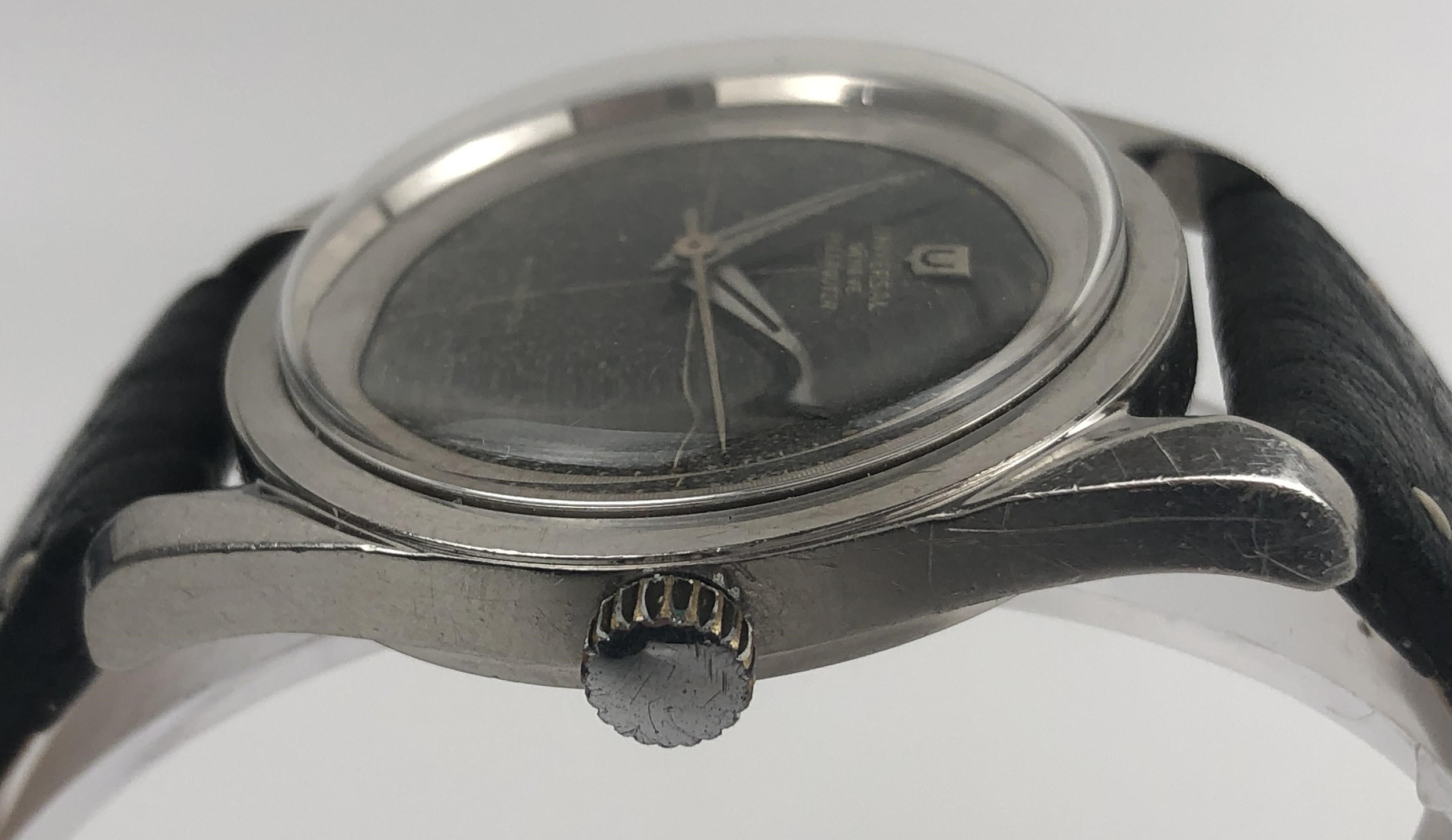 A gentleman's Universal Geneve Polerouter Automatic Microtor wristwatch, with a black dial currently - Image 2 of 10