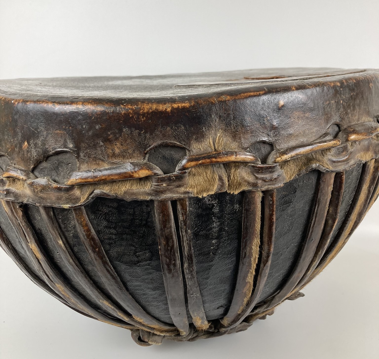 An African drum, 49 cm diameter - Image 3 of 3