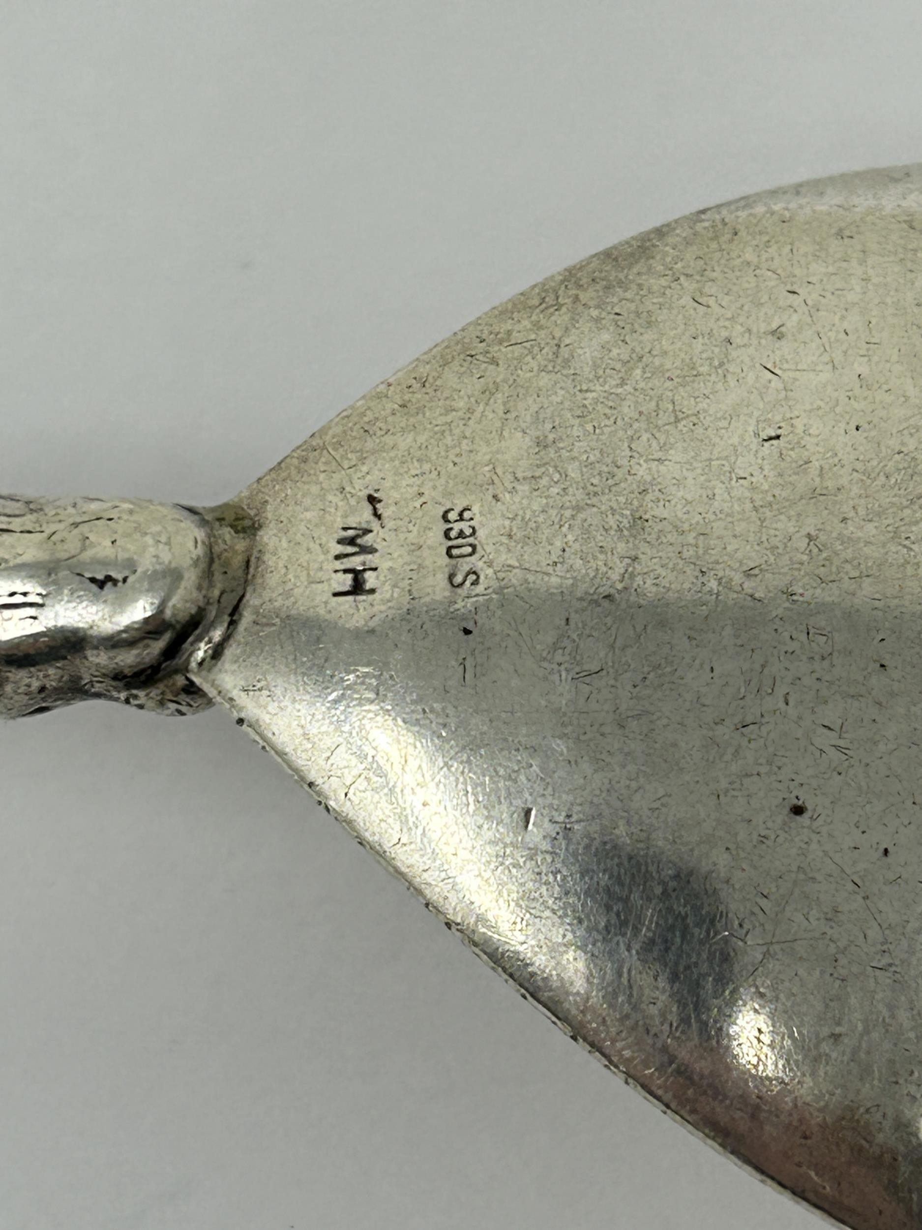 A silver coloured metal caddy spoon, 4 g - Bild 6 aus 6