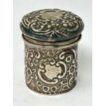 An Edward VII silver cylindrical box and cover, Sheffield 1901, 1.5 ozt