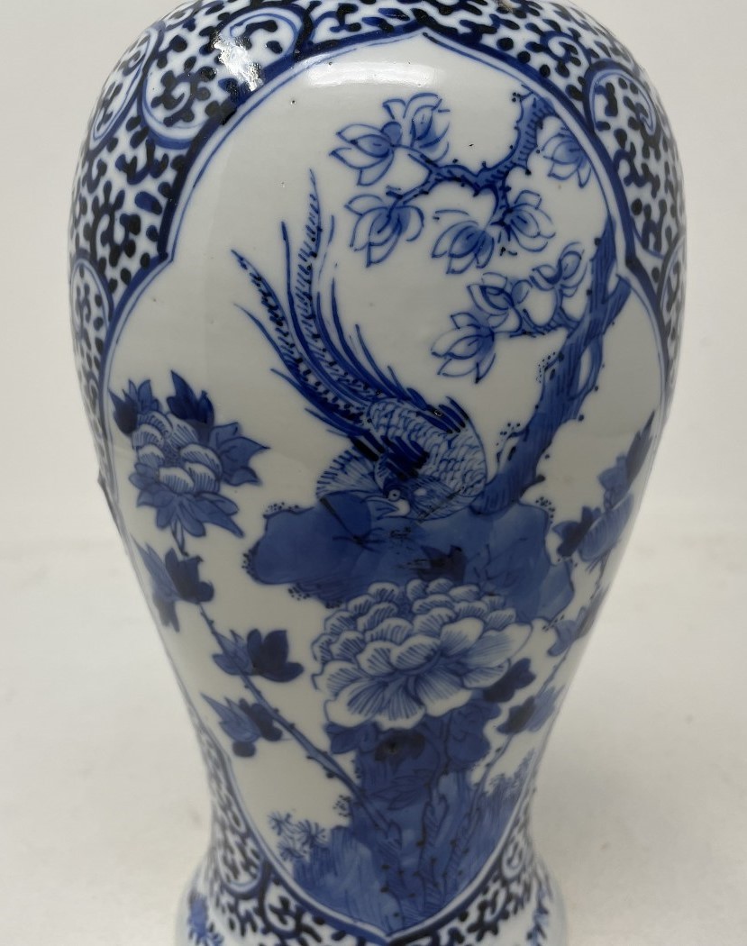 A Chinese blue and white vase and cover, decorated bird and foliage, four character mark to base, 30 - Image 3 of 7