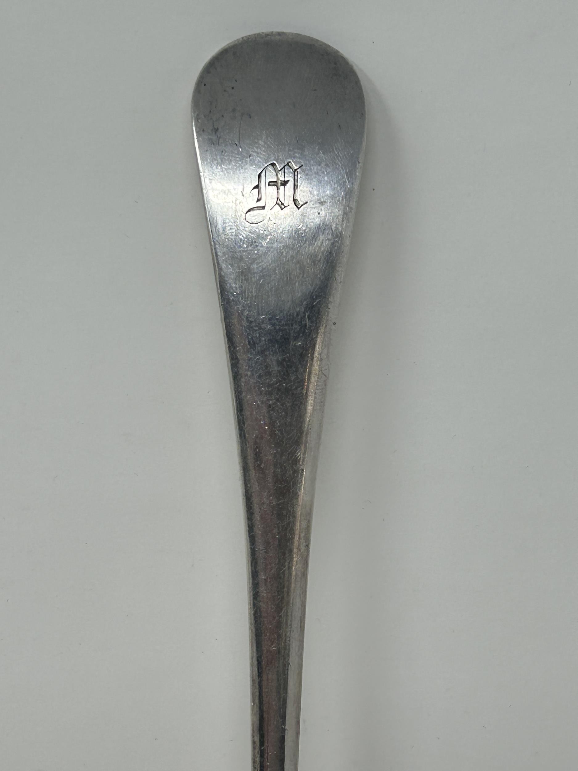 A silver plated Old English pattern gravy spoon - Image 2 of 3