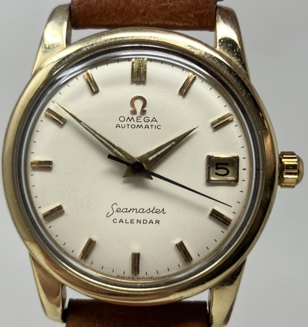A gentleman's stainless steel Omega Seamaster Automatic wristwatch, with a date, on a later
