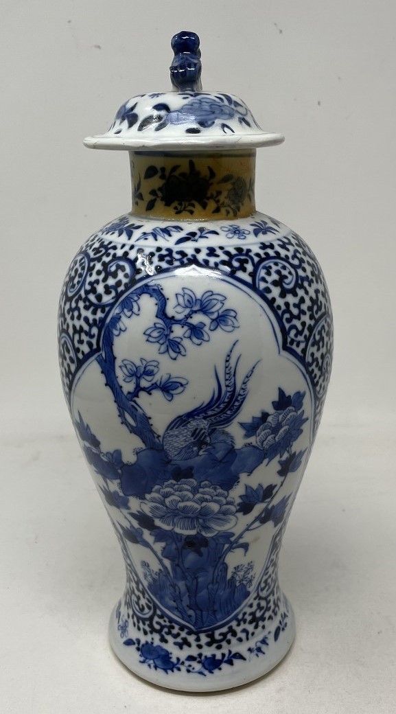 A Chinese blue and white vase and cover, decorated bird and foliage, four character mark to base, 30 - Image 2 of 7