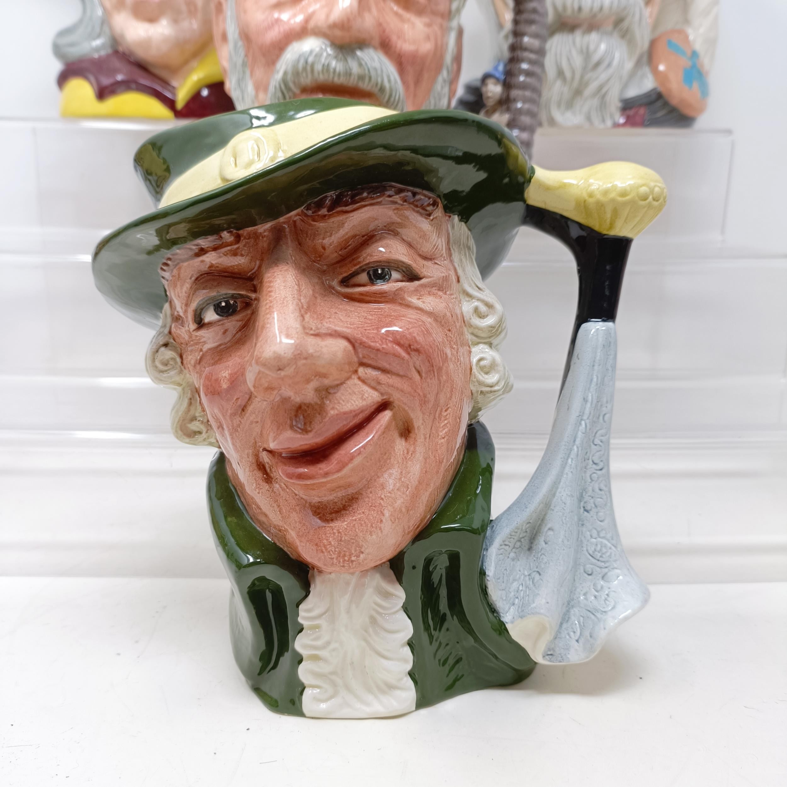 A Royal Doulton character jug, Don Quixote D6455, The Vicar Of Bray ... , Robin Hood D6527, - Bild 19 aus 35