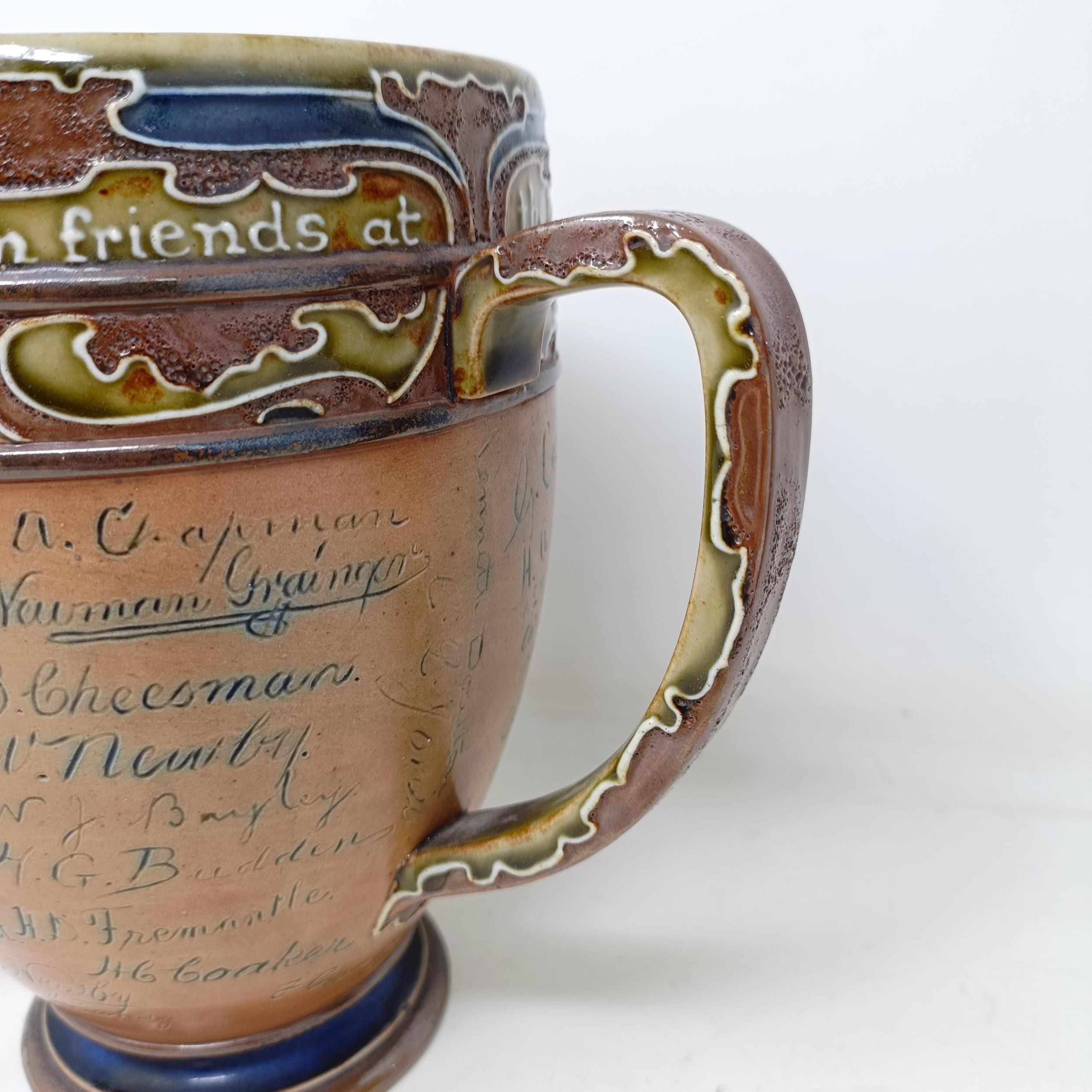 A Royal Doulton three handled retirement loving cup, by Mark Marshall, with various signatures of - Bild 4 aus 11