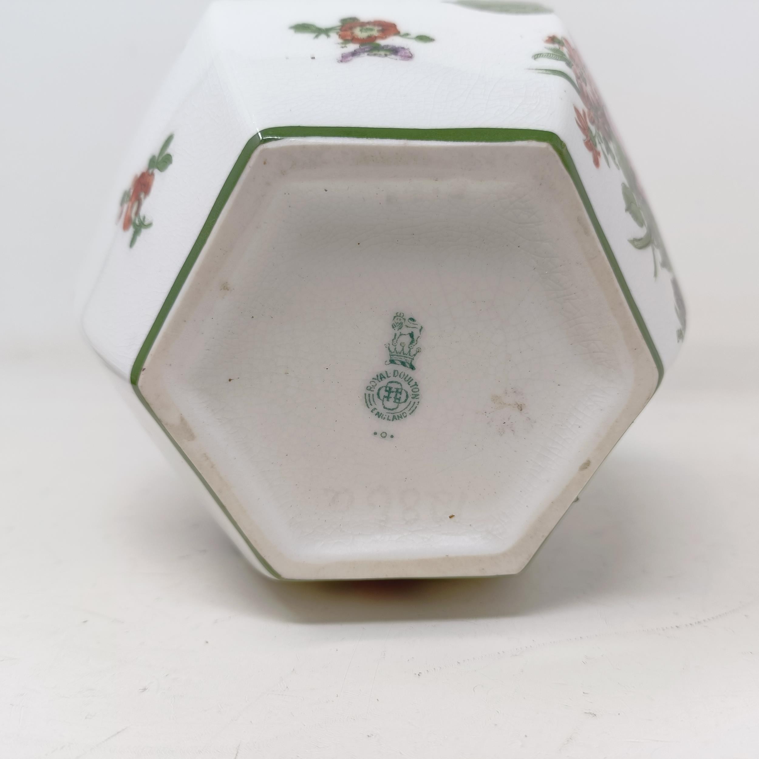 Assorted Royal Doulton (box) - Image 26 of 32