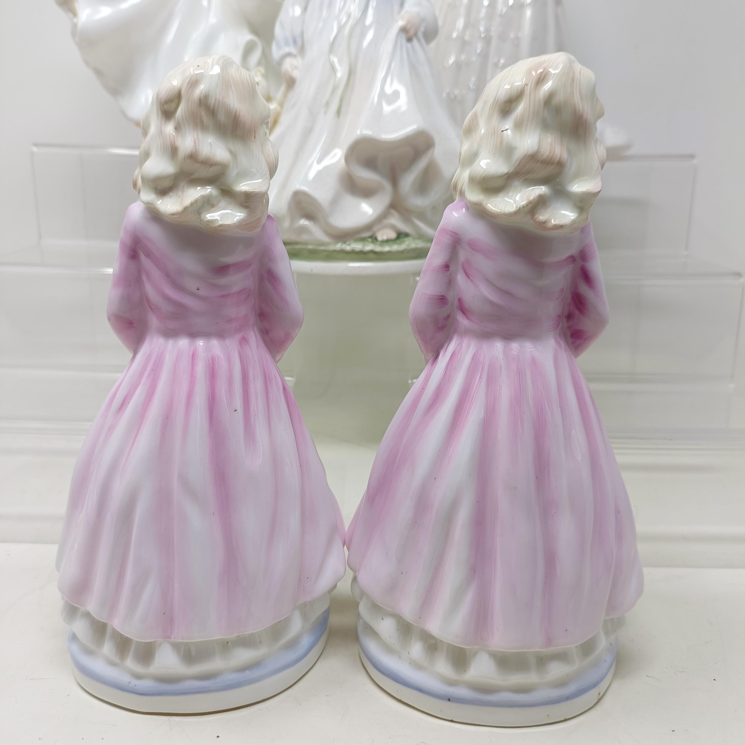 A Royal Doulton figure, Bedtime Story HN2059, Delphine HN2136, Charity HN3087, Faith HN3082, Hope - Bild 18 aus 32