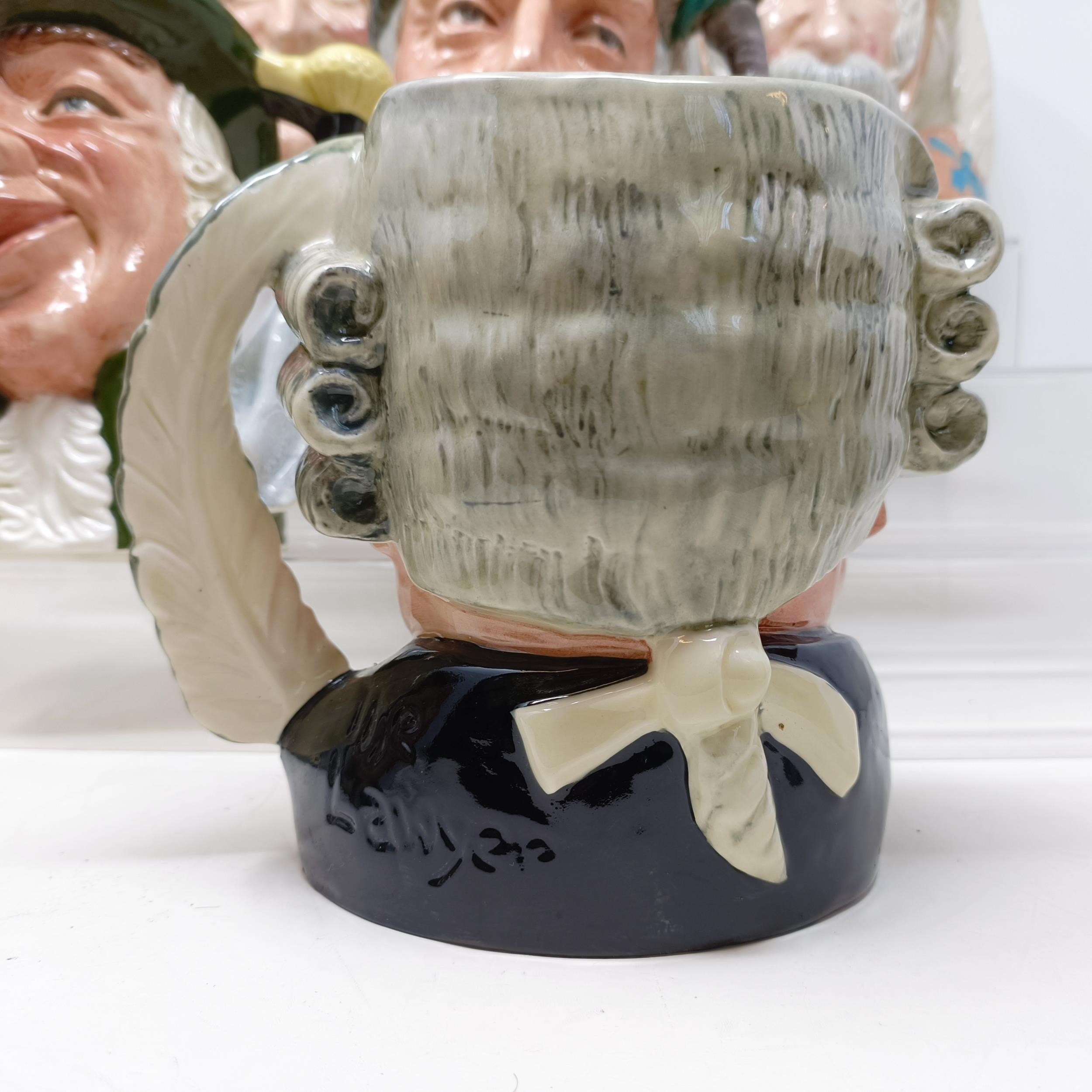 A Royal Doulton character jug, Don Quixote D6455, The Vicar Of Bray ... , Robin Hood D6527, - Bild 16 aus 35