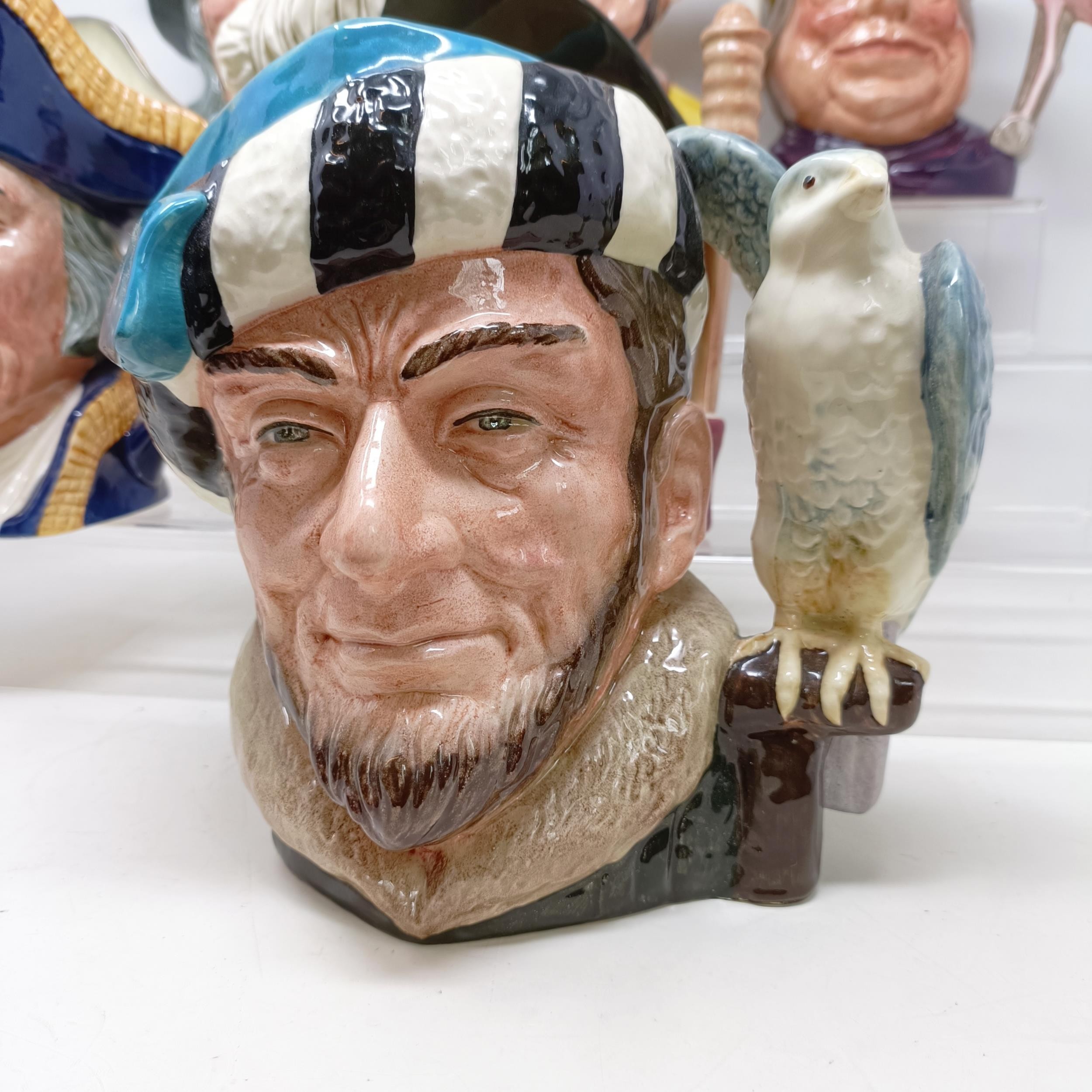 A Royal Doulton character jug, The Falconer D6533, Beefeater D6206, Simon The Cellarer, Ugly Duchess - Bild 8 aus 33