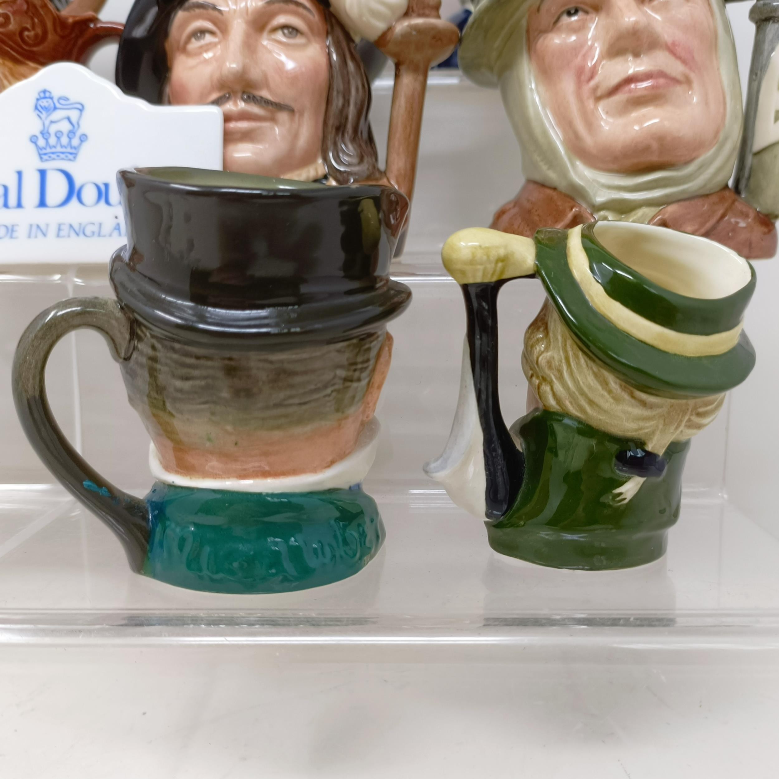 A Royal Doulton character jug, Robin Hood, 9 cm, Tam o Shanter D6640, Old King Cole, 9 cm high, - Bild 21 aus 43