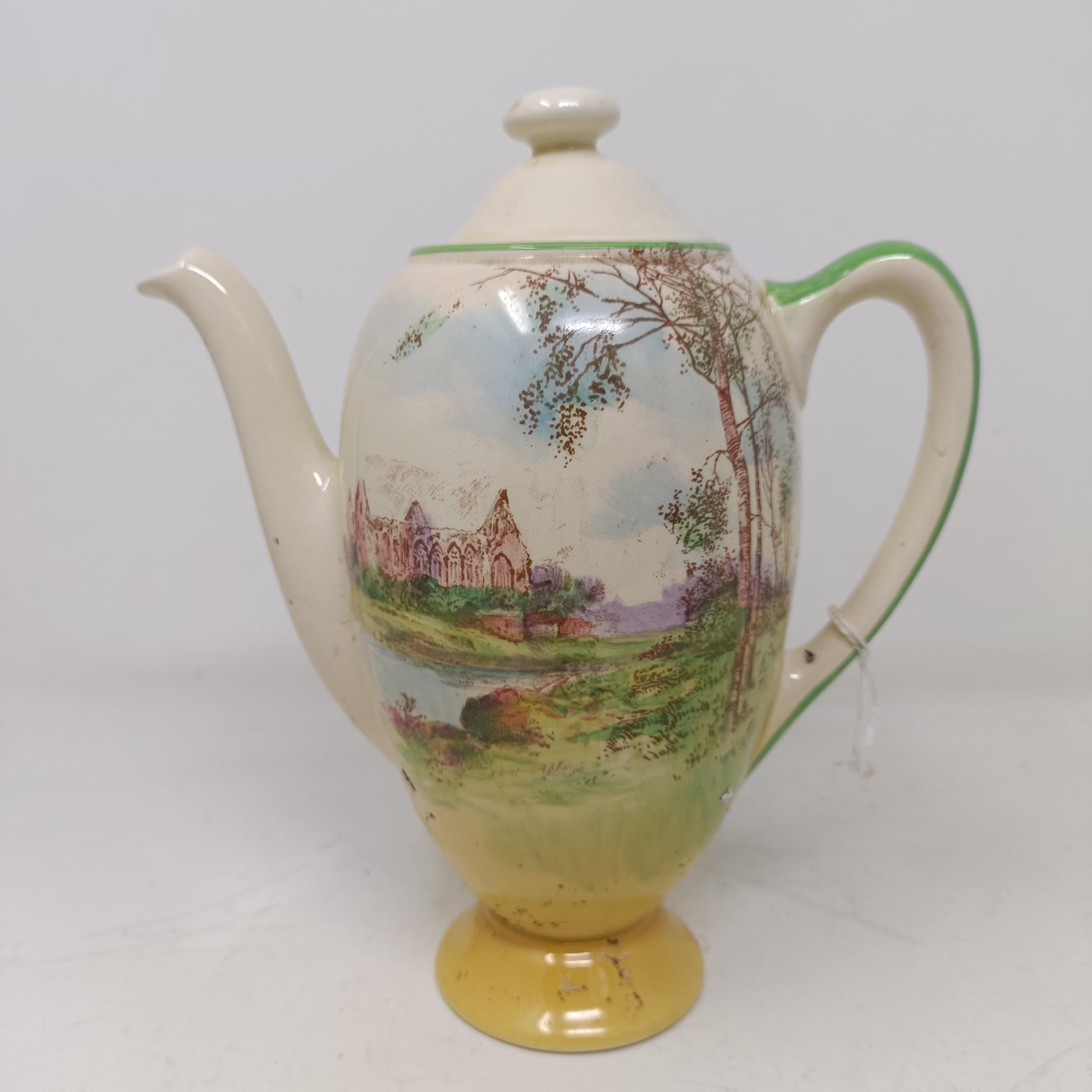 A Royal Doulton Dickens Ware musical jug, The Gaffers Story, 20 cm high, a coffee pot, decorated - Bild 26 aus 28