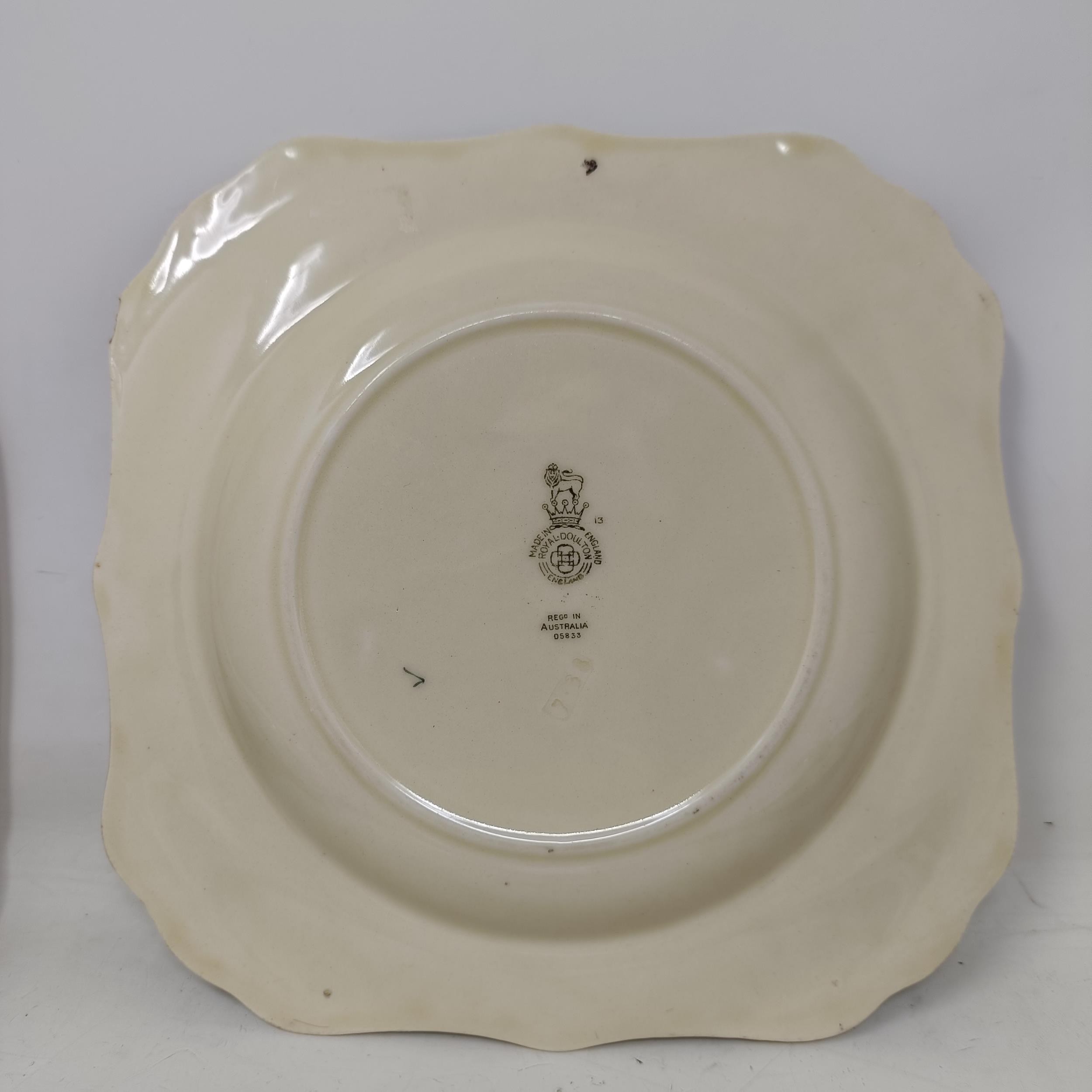 Assorted Royal Doulton (box) - Image 12 of 14