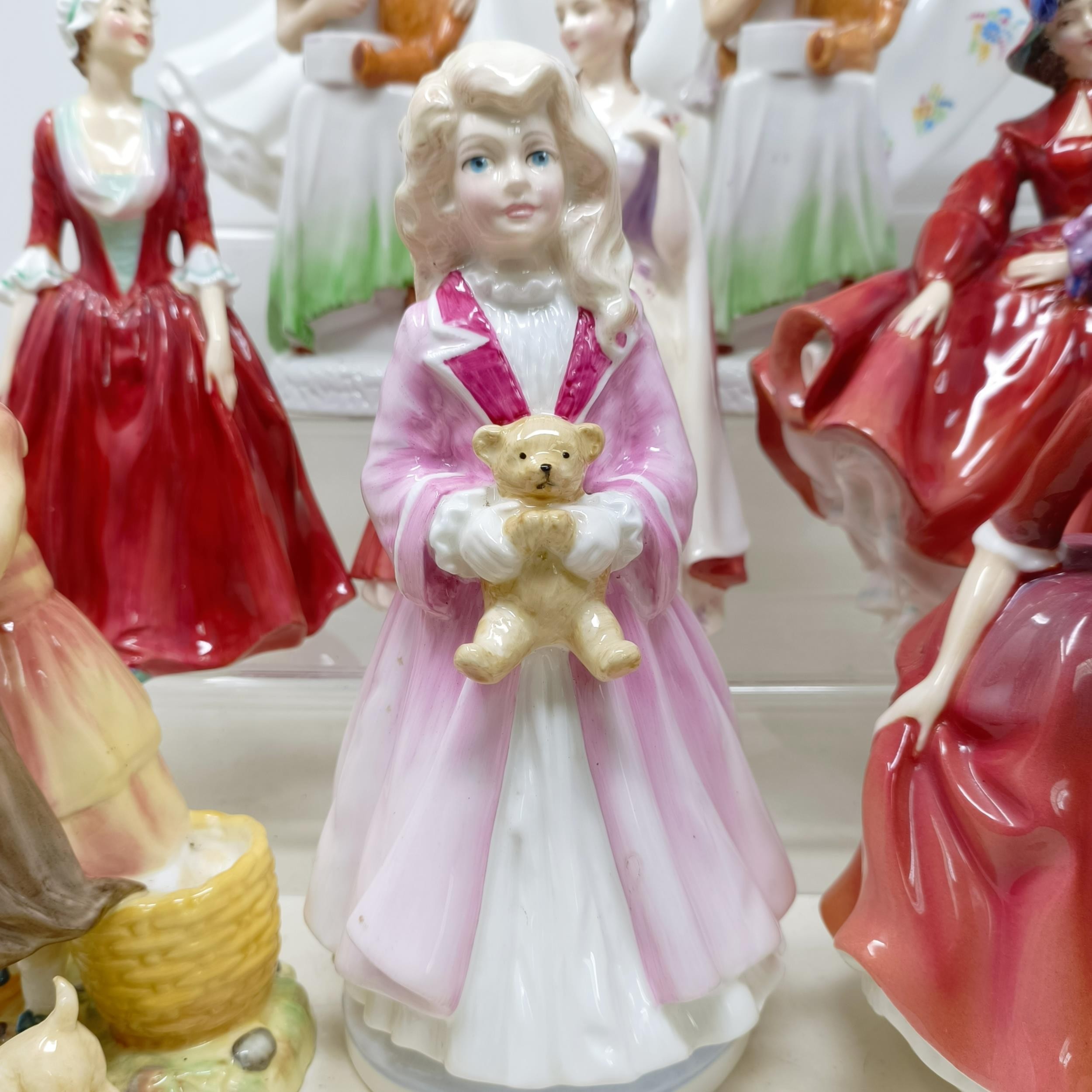 A Royal Doulton figure, Gwynneth Lilac Time HN2137, Faith HN3082, Winter Welcome HN3611, And One For - Image 2 of 30