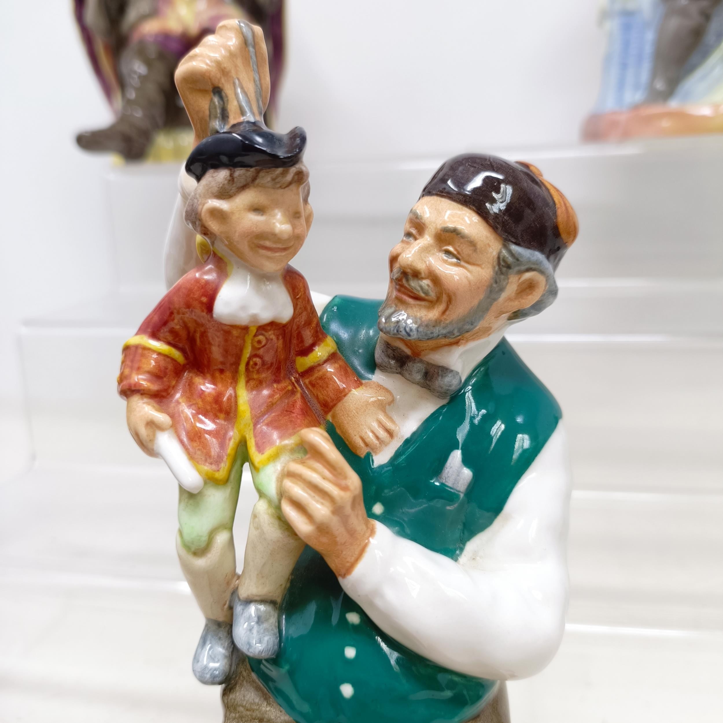 A Royal Doulton figure, The Foaming Quart HN2162, Carpet Seller HN1464, Falstaff HN2054, The Mask - Image 14 of 20