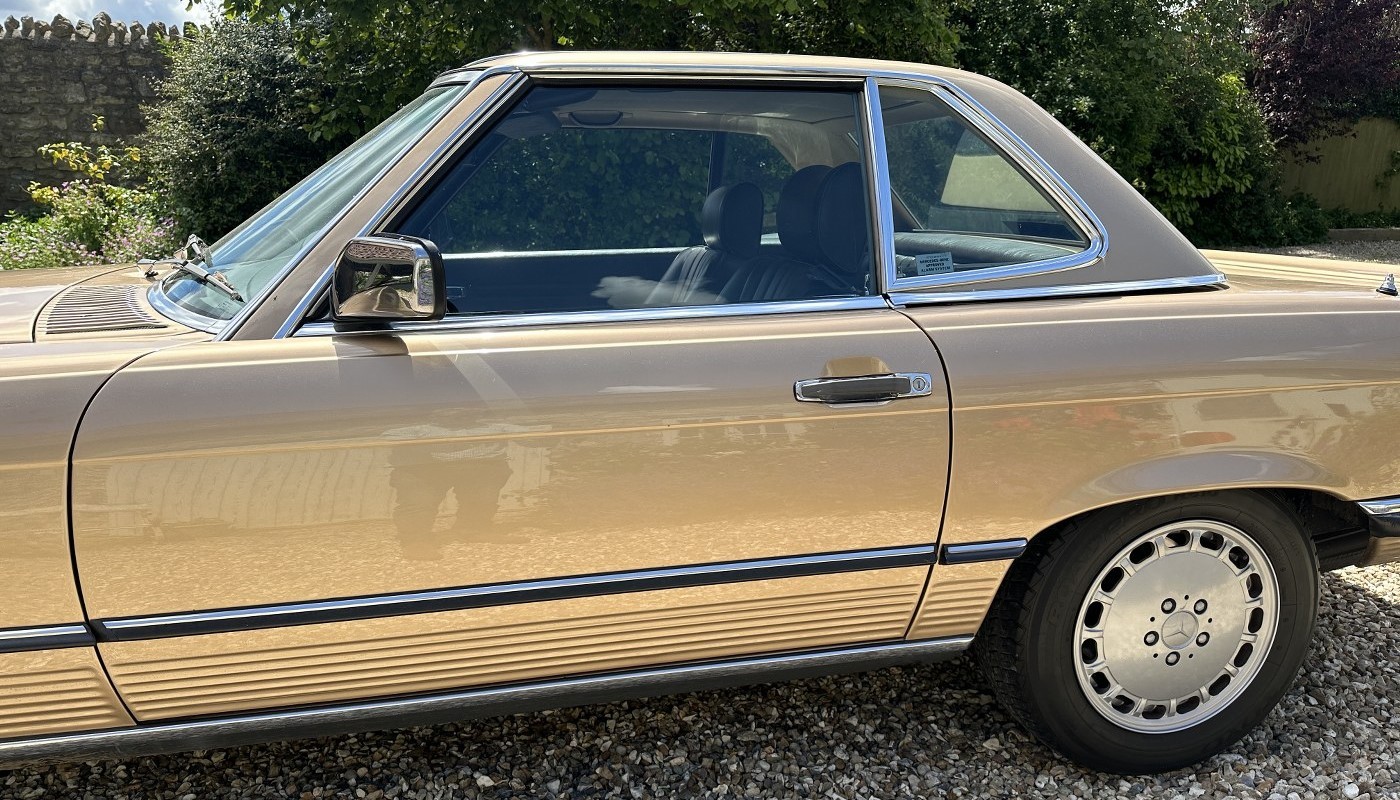 1987 Mercedes-Benz 300 SL Registration number D622 MEA Chassis number WDB1070412A056977 Engine - Image 7 of 87