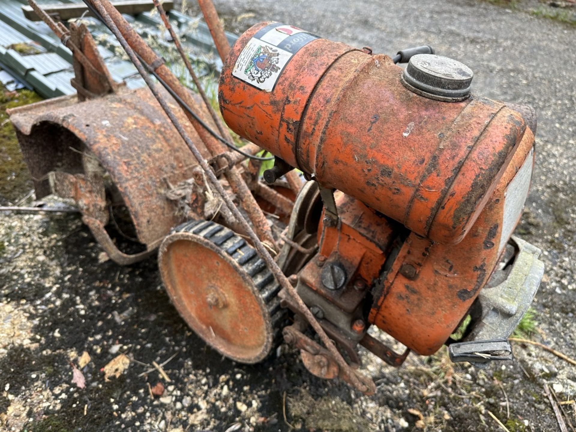 A Howard Clifford small rotovator, with a Villiers engine, barn stored, a project Please note: You - Image 3 of 4