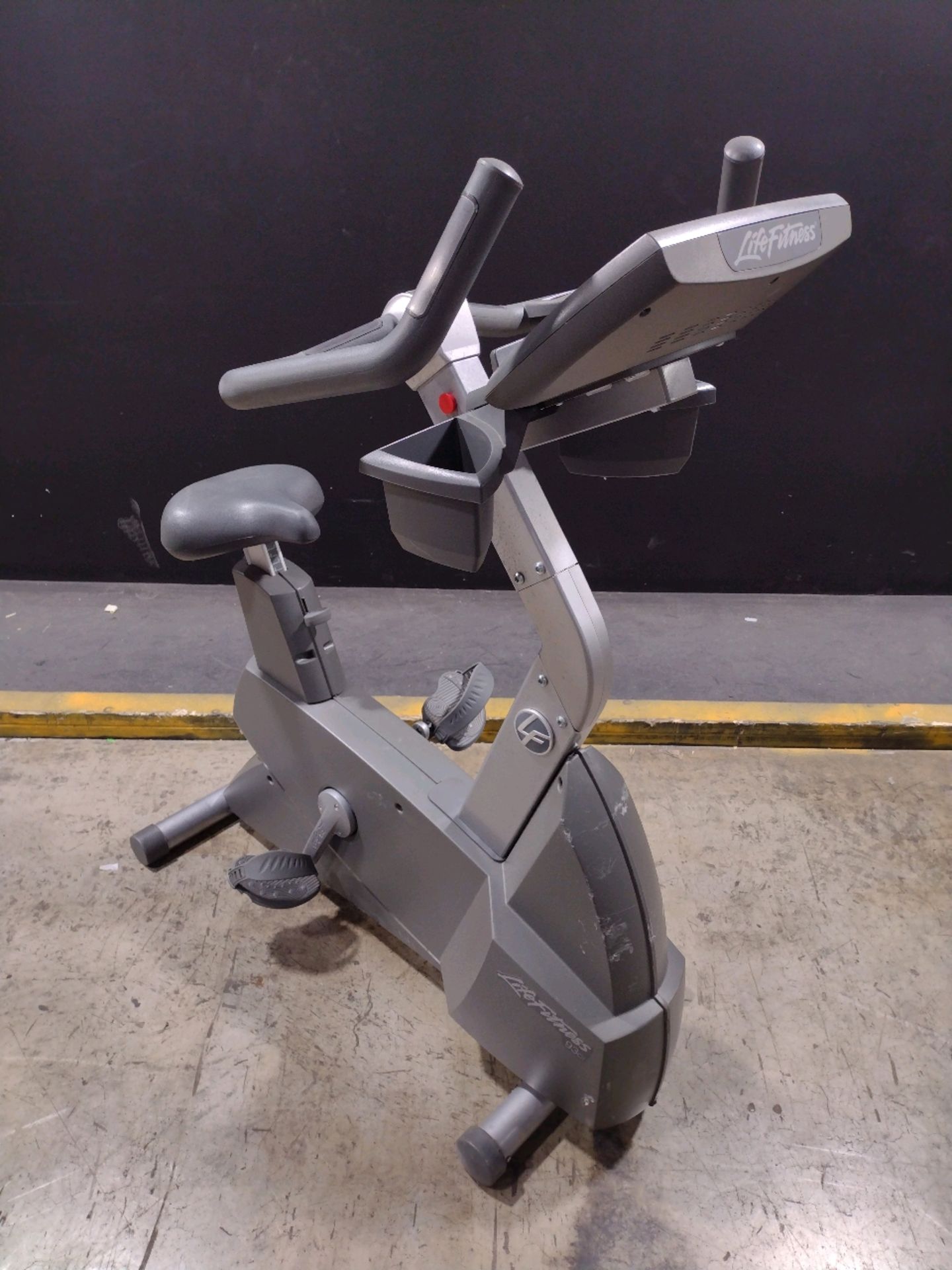 LIFE FITNESS 93CI EXERCISE BIKE (LOCATED AT 3325 MOUNT PROSPECT ROAD, FRANKLIN PARK, IL, 60131)