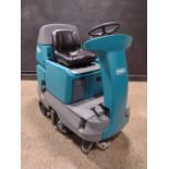 TENNANT R14 CARPET CLEANER (LOCATED AT 3325 MOUNT PROSPECT ROAD, FRANKLIN PARK, IL, 60131)