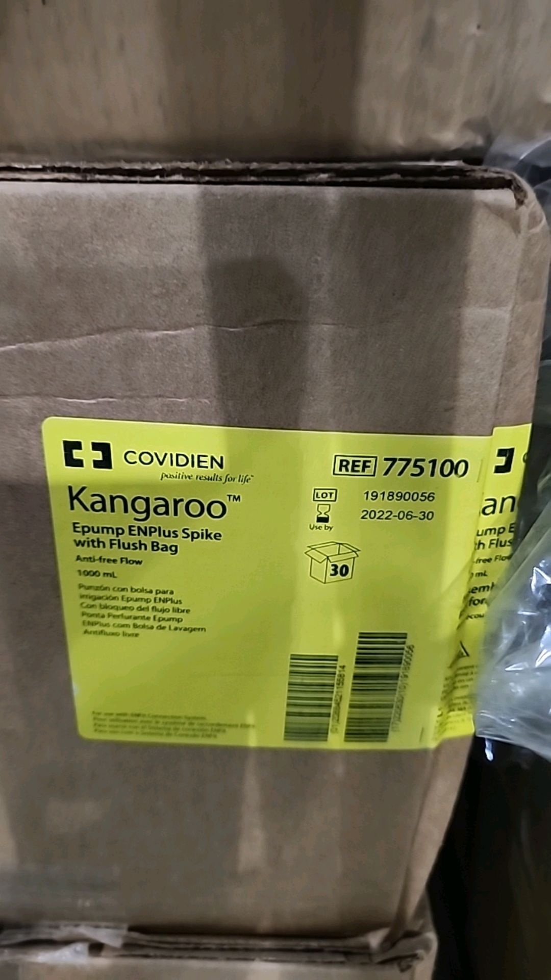 COVIDIEN LOT 191960180 KANGAROO EPUMP ENPLUS SPIKE W/ FLUSH BAGS (NOT IN DATE) LOCATION: 100 - Image 3 of 3