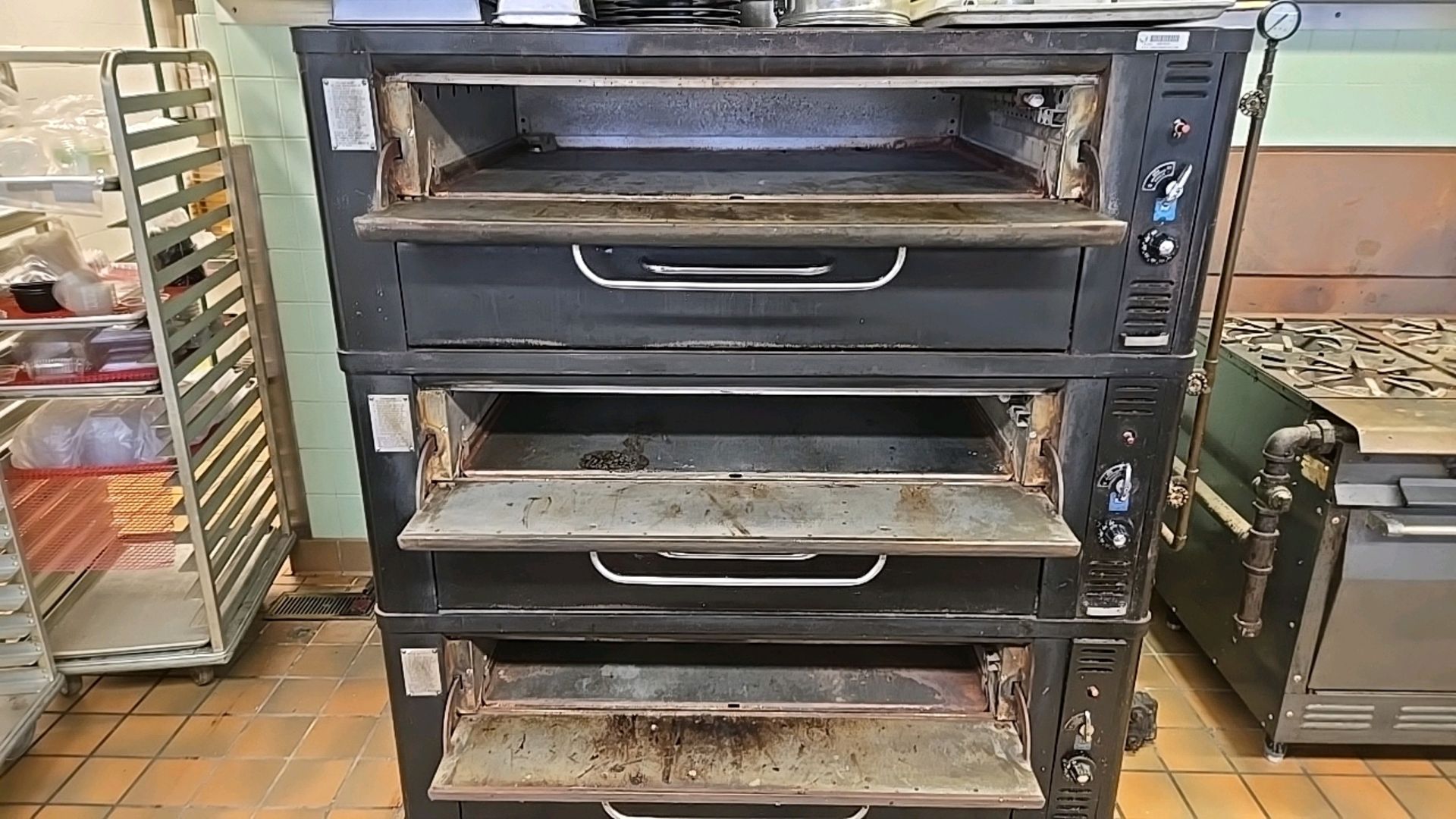 BLODGETT TRIPLE STACK DECK OVEN - Image 2 of 6