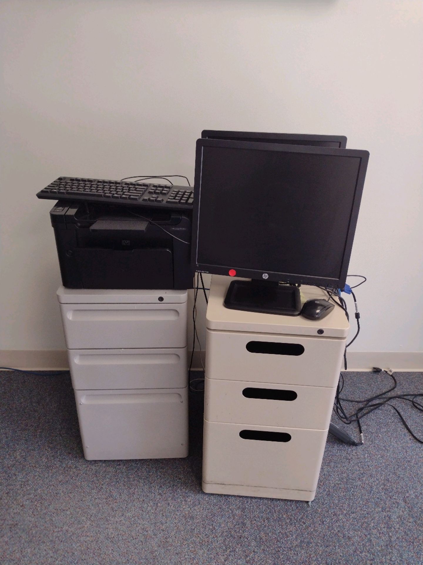 OFFICE TO INCLUDE: TABLES, CHAIRS, CABINETS, WHITE BOARD (IT EQUIPMENT NOT INCLUDED) - Image 2 of 4