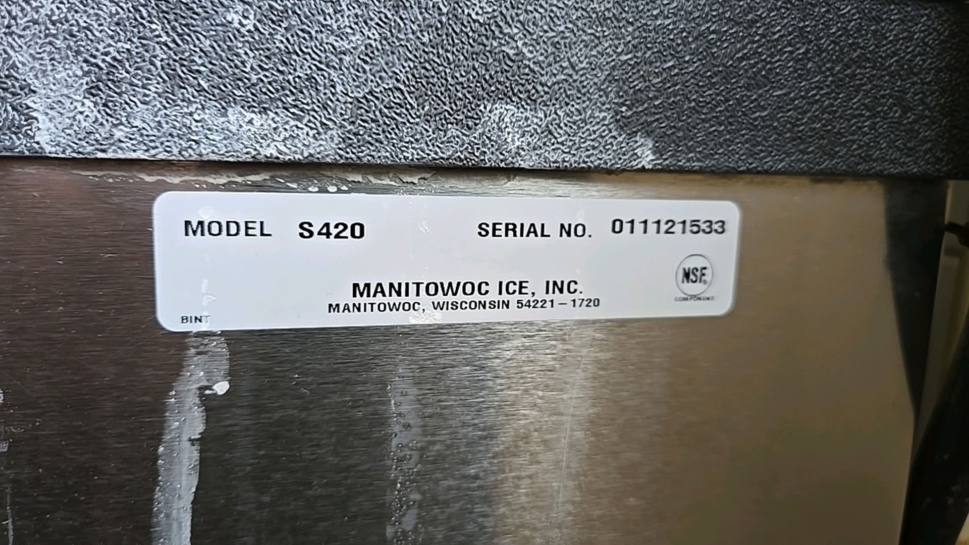 MANITOWAC S420 ICE MACHINE WITH STORAGE BIN (DEINSTALL REQUIRED) - Image 3 of 5