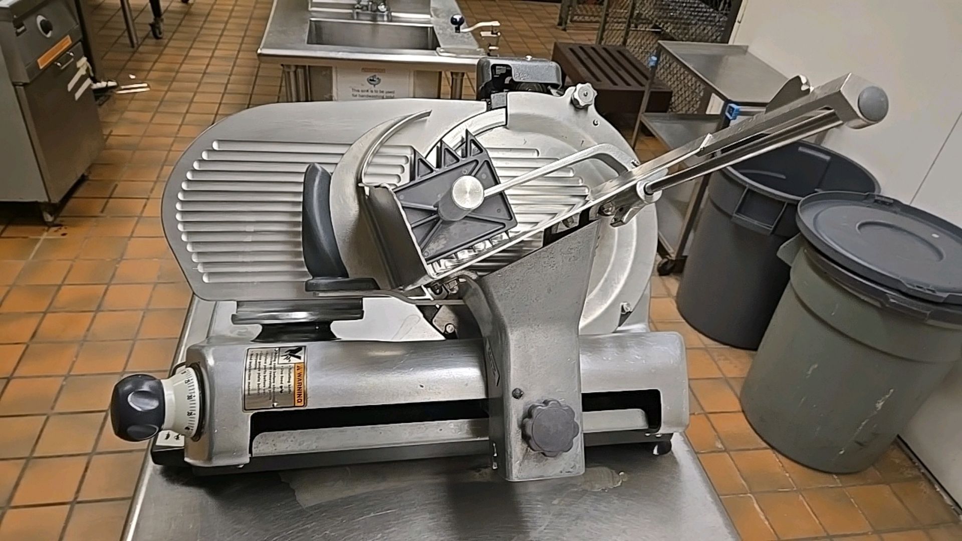 HOBART MODEL NO. 3713 COUNTERTOP COMMERCIAL SLICER - Image 2 of 7