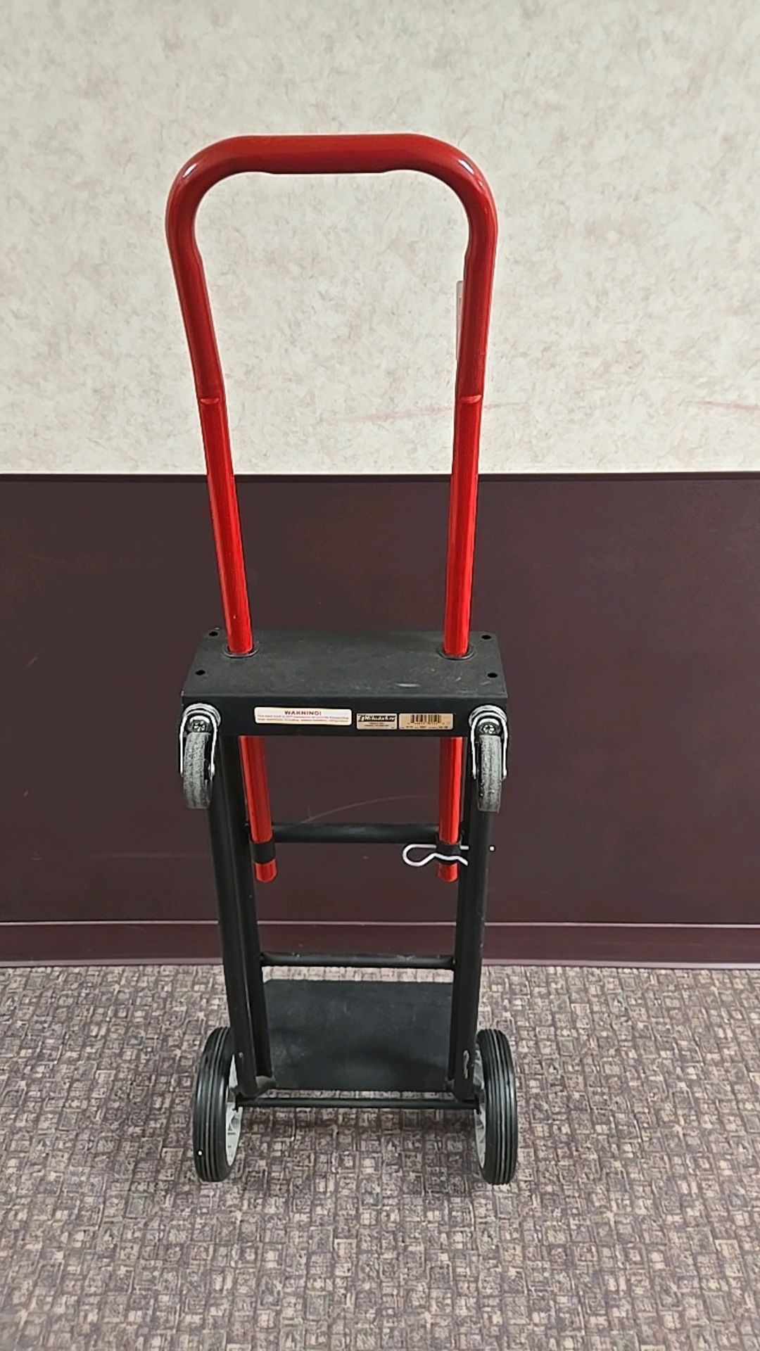 MILWAUKEE 30152 CONVERTIBLE HAND TRUCK - Image 2 of 2