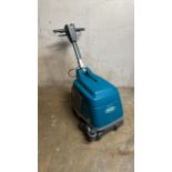 TENNANT T1 FLOOR SCRUBBER