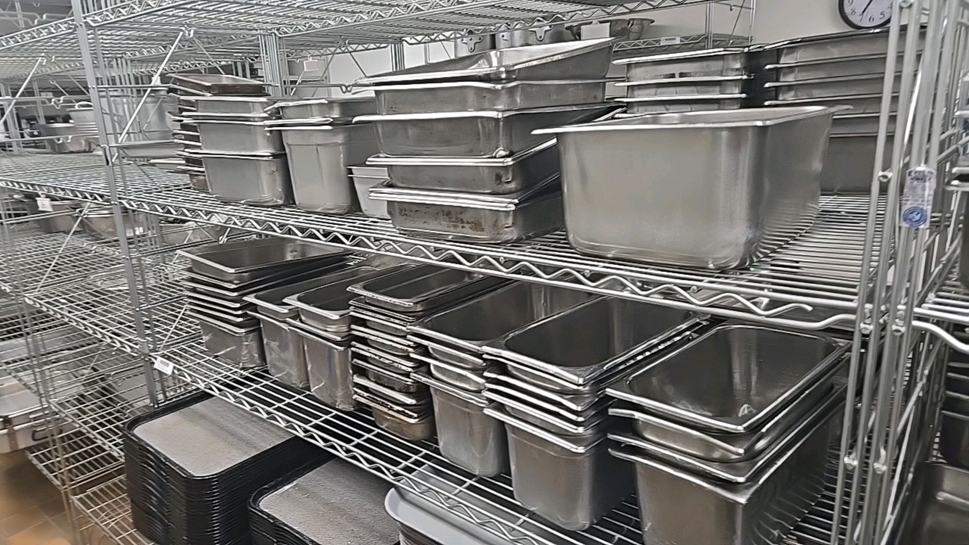 RACK OF ASSORTED SIZE SUPER PANS - Image 2 of 2