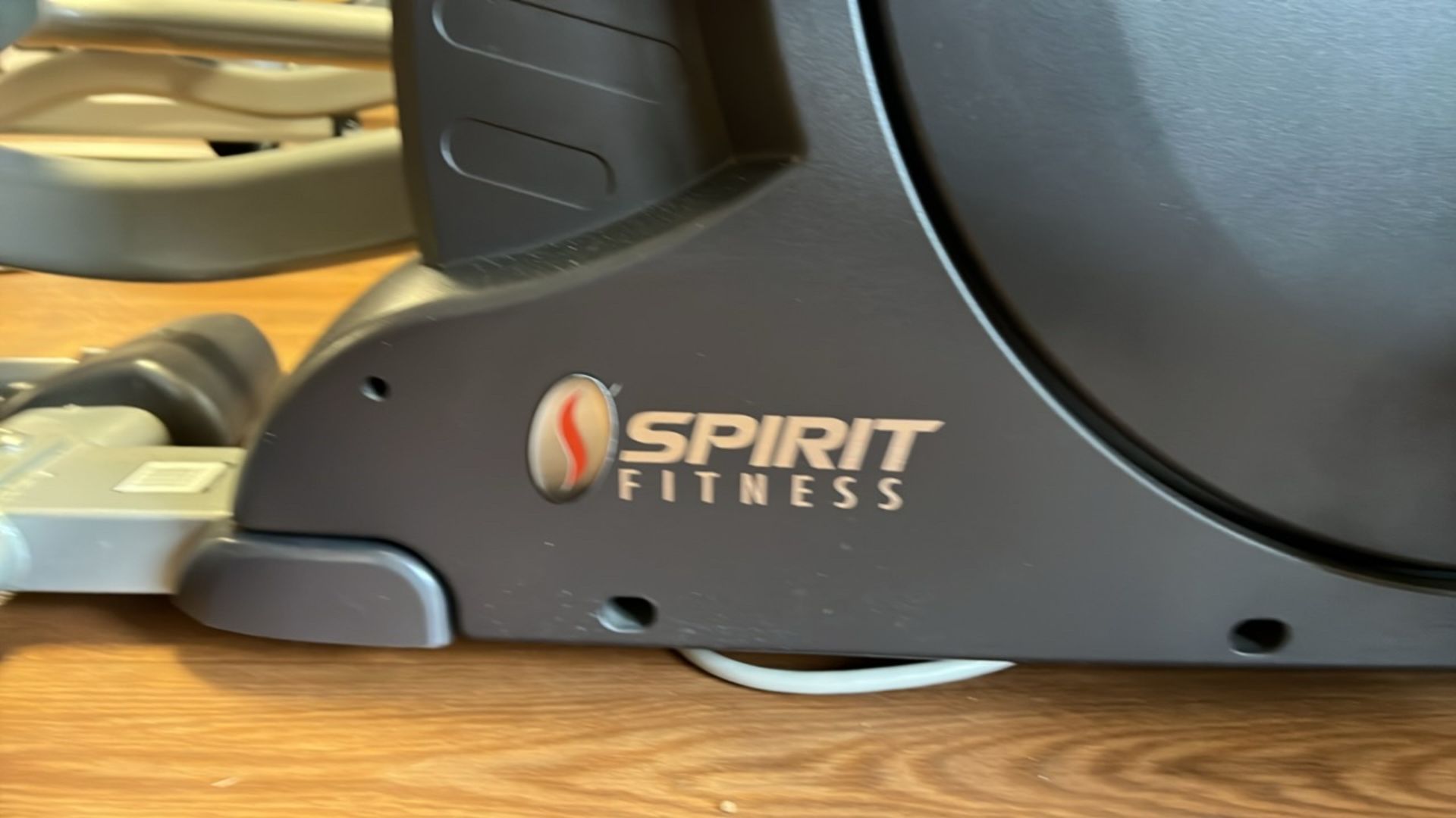 SPIRIT CE800 ELLIPTICAL - Image 4 of 8